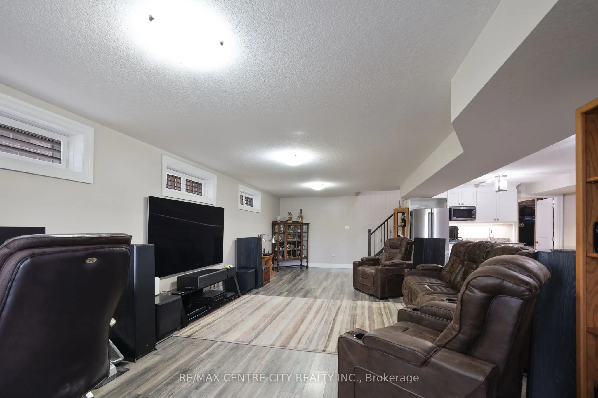 2800 Sheffield Place