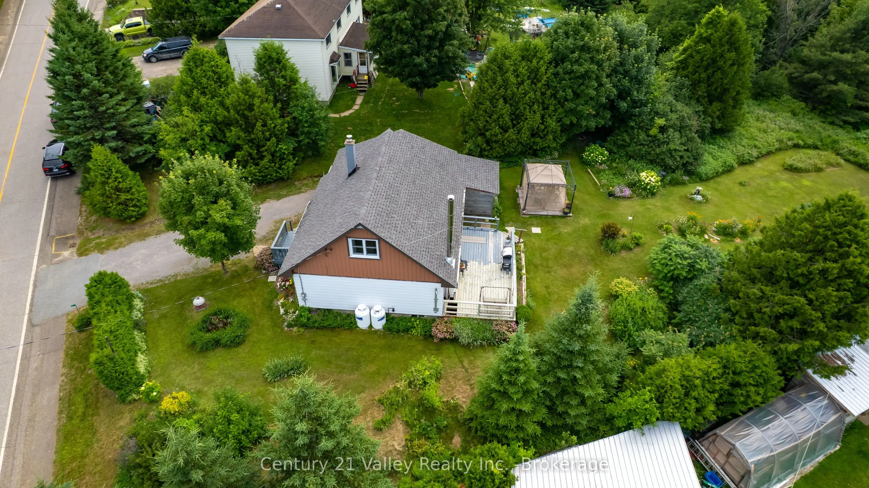 19 Algonquin Road