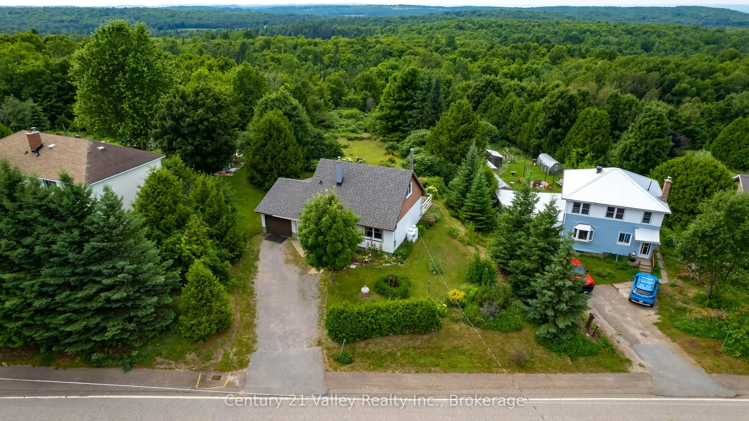 19 Algonquin Road