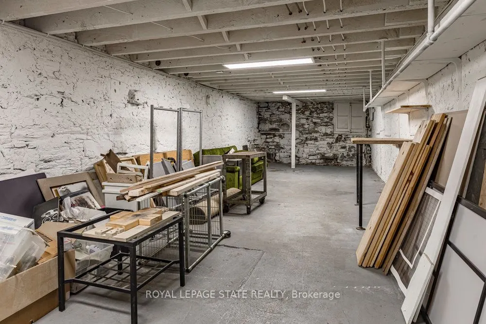 203 King Street E, ##1