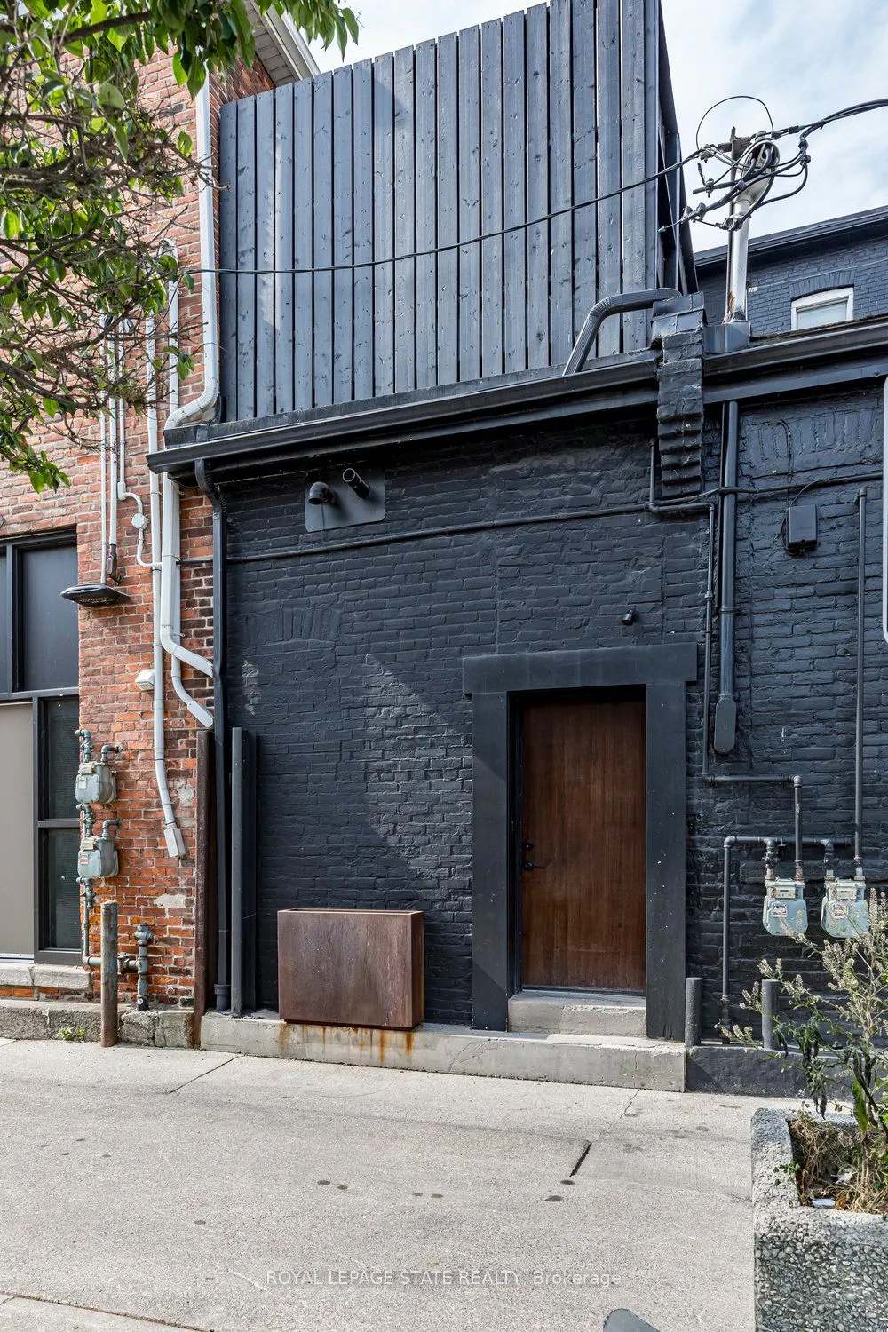 203 King Street E, ##1
