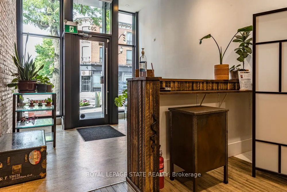 203 King Street E, ##1