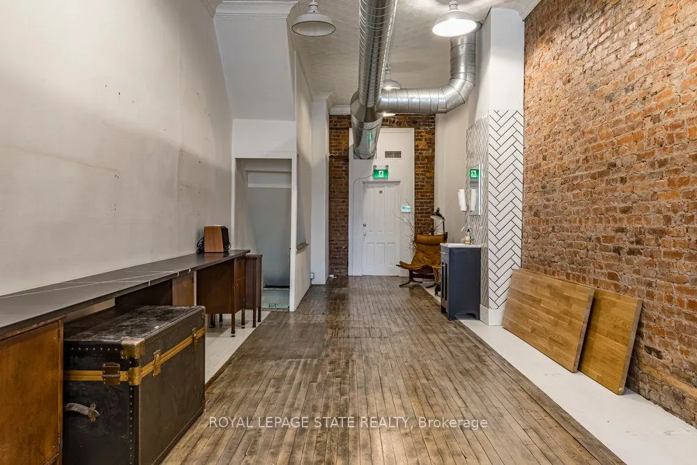 203 King Street E, ##1