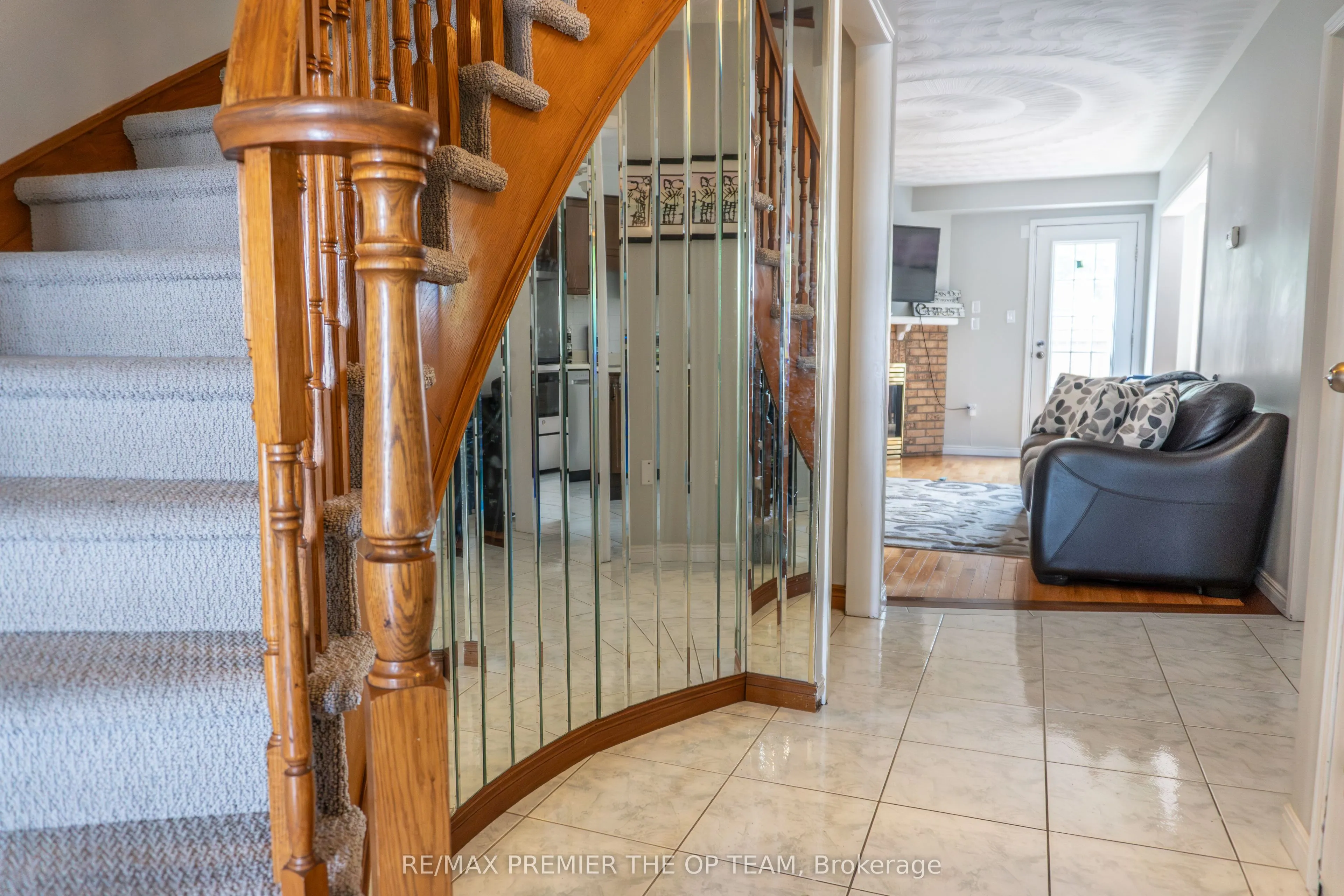 255 Mount Albion Road, #3