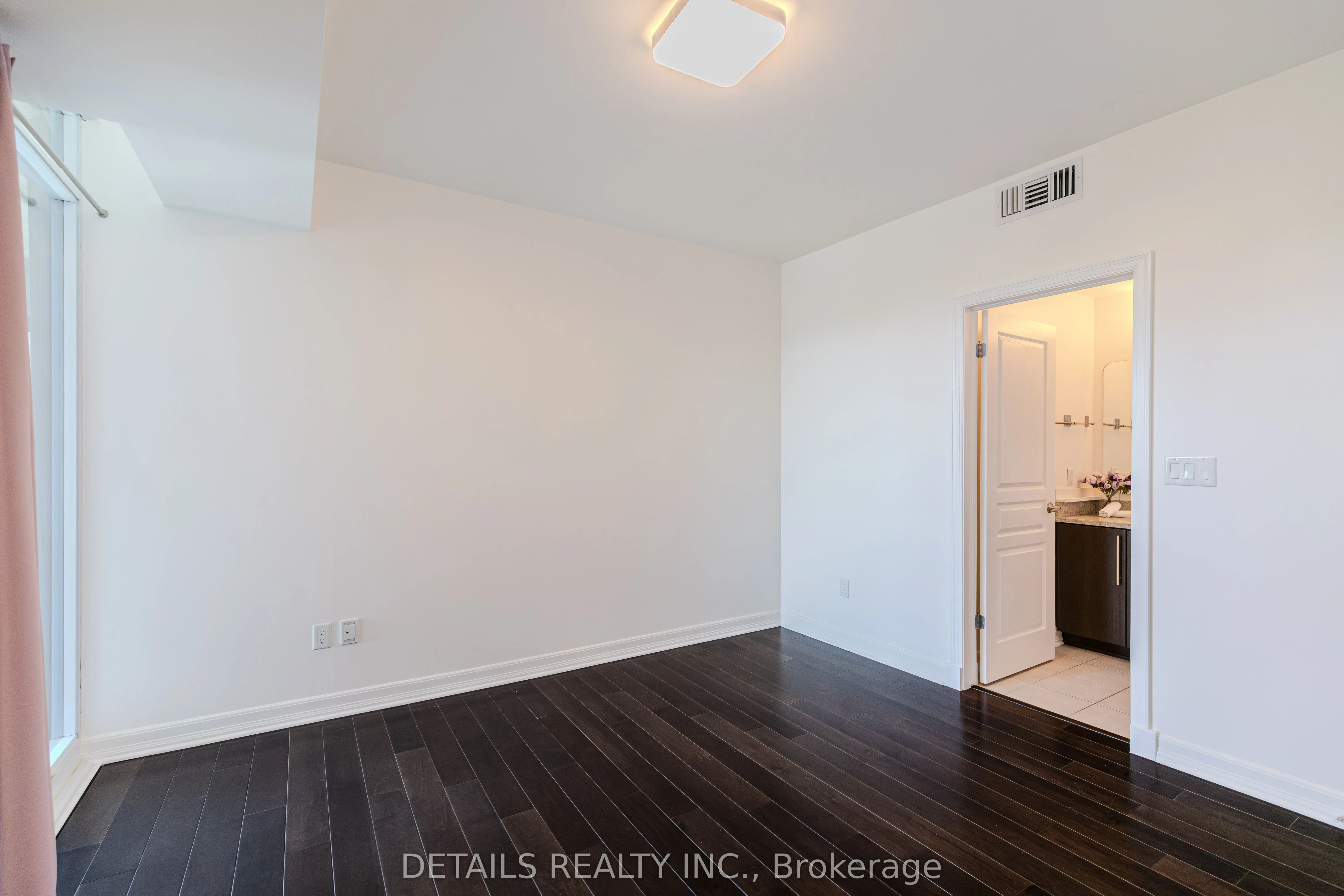 238 Besserer Street, ##717