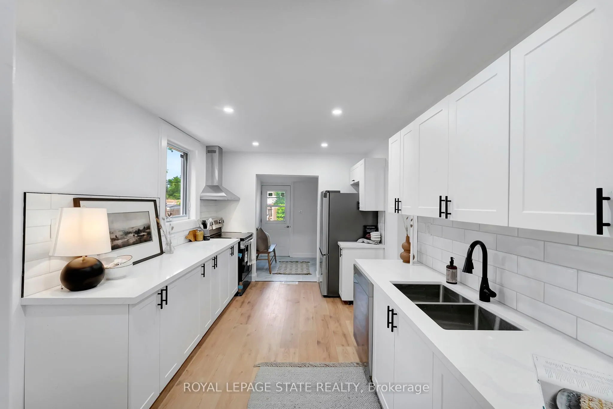 29 Rowanwood Street