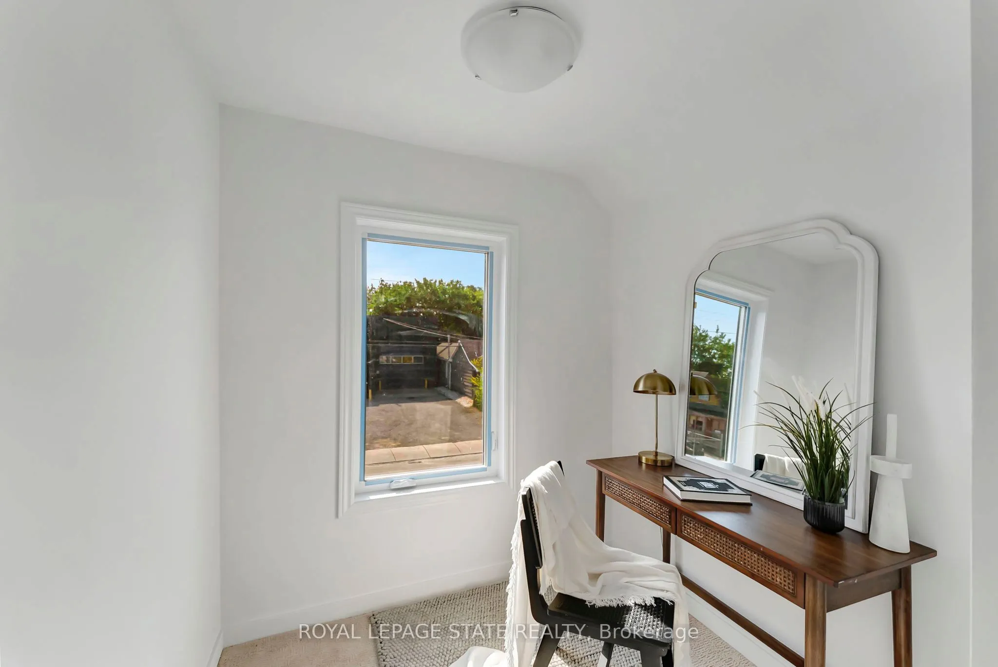 29 Rowanwood Street