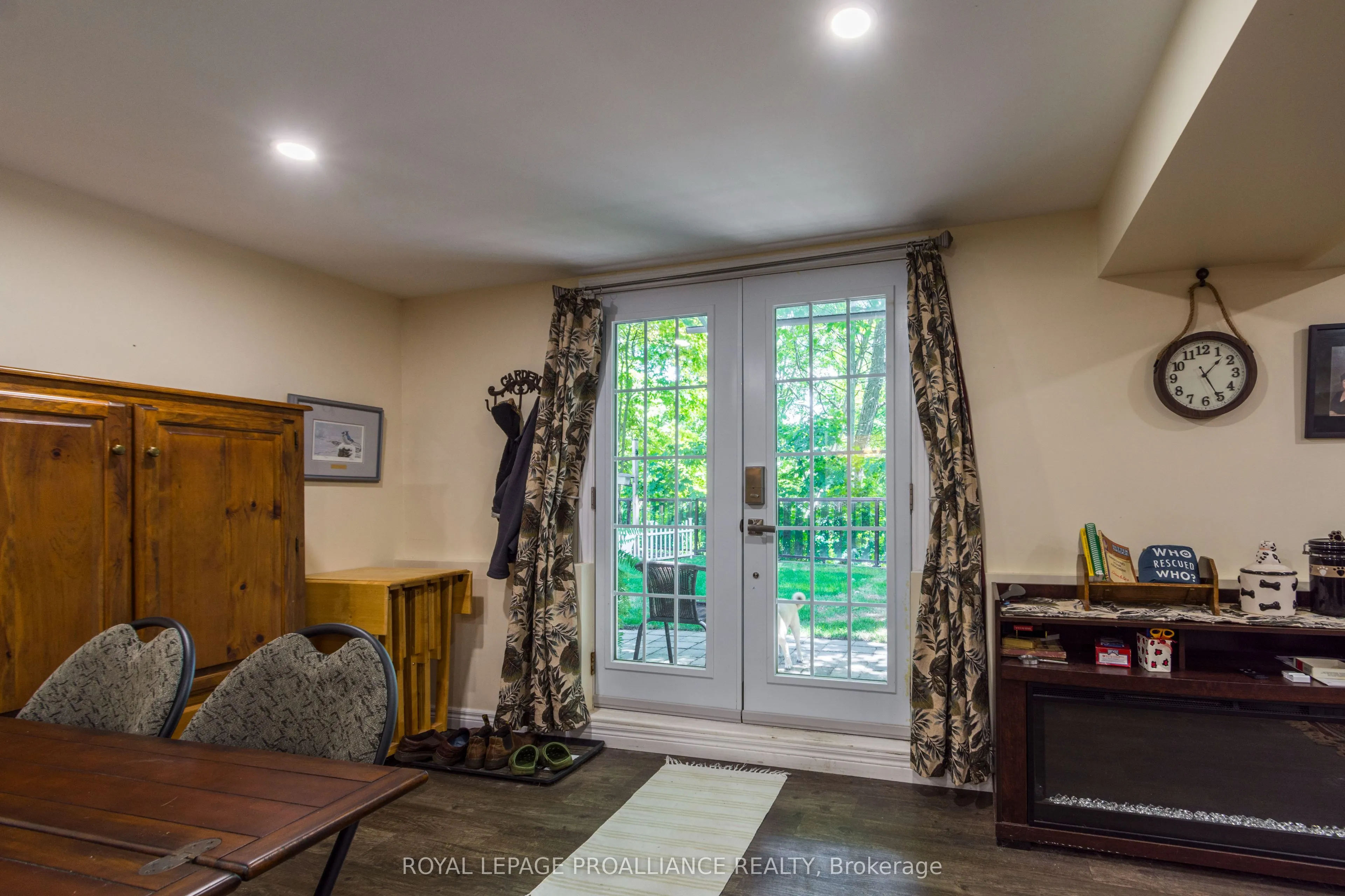 56 Parkview Heights
