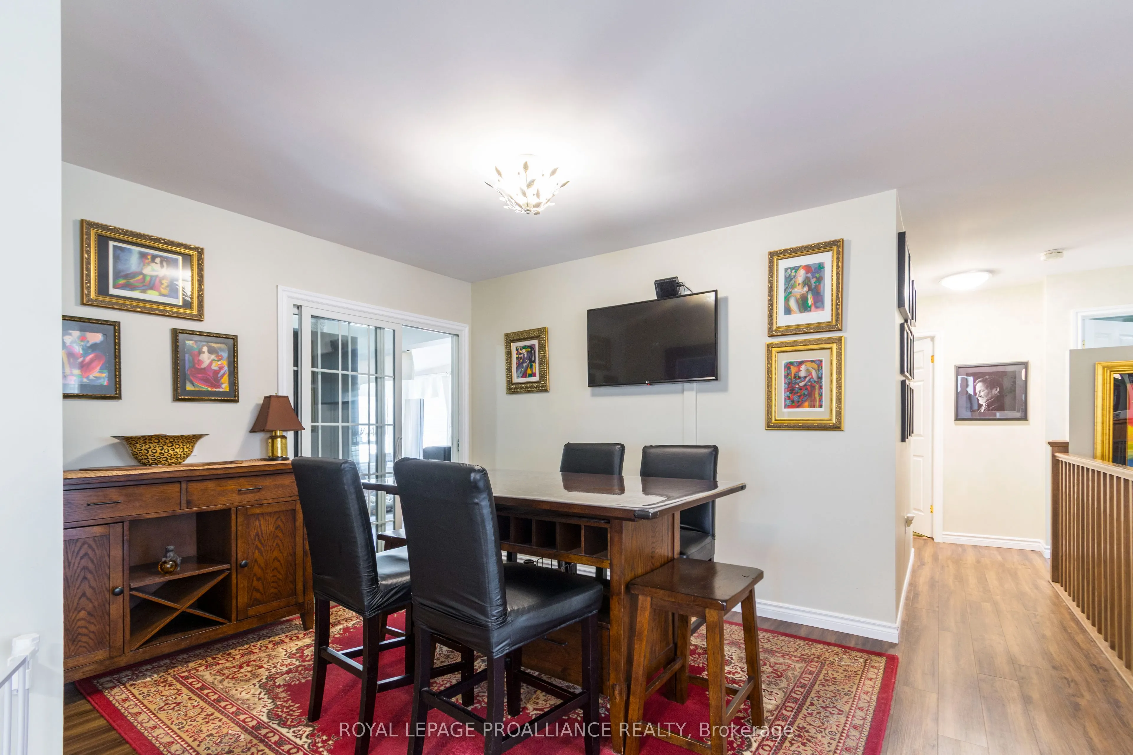 56 Parkview Heights