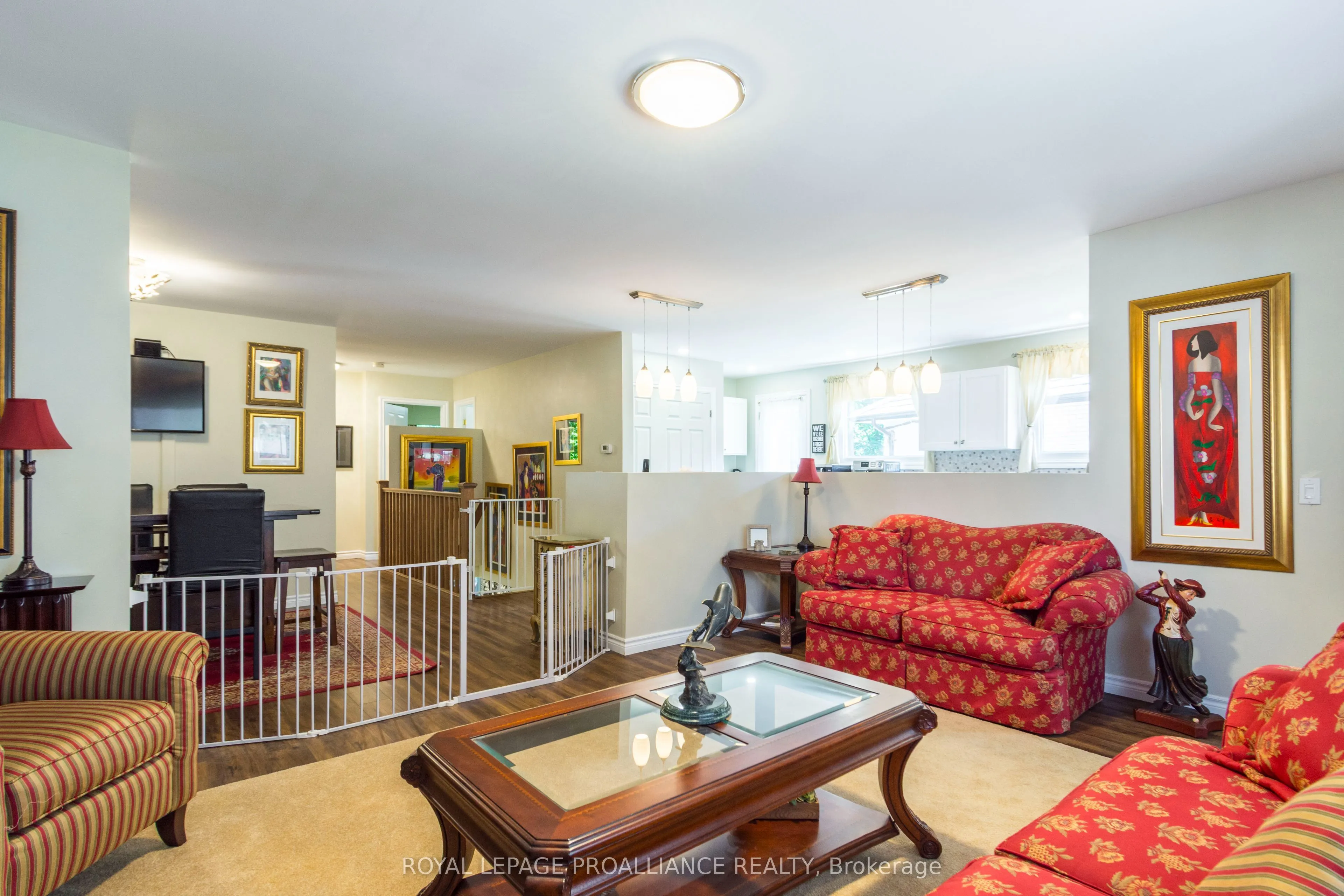 56 Parkview Heights