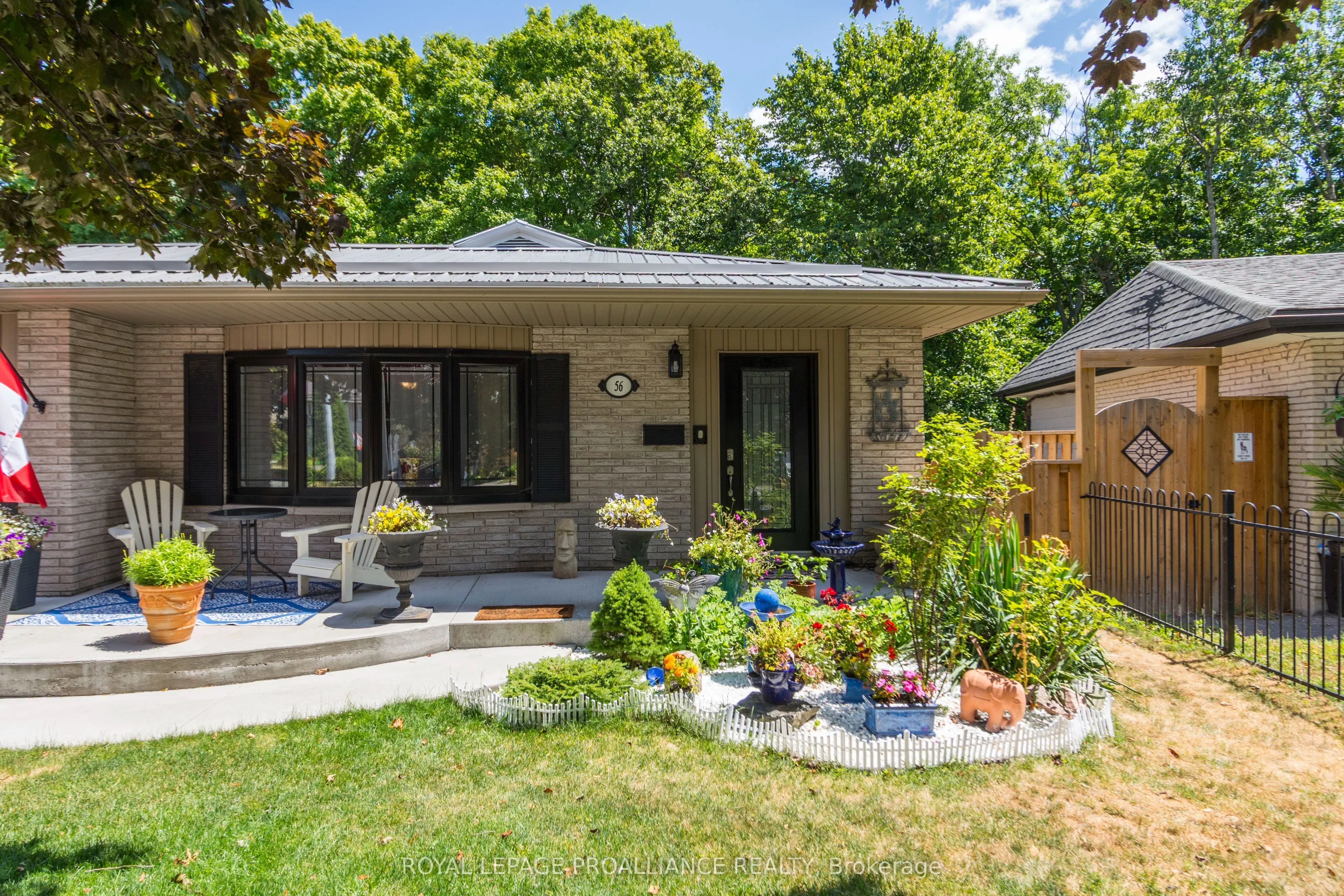 56 Parkview Heights