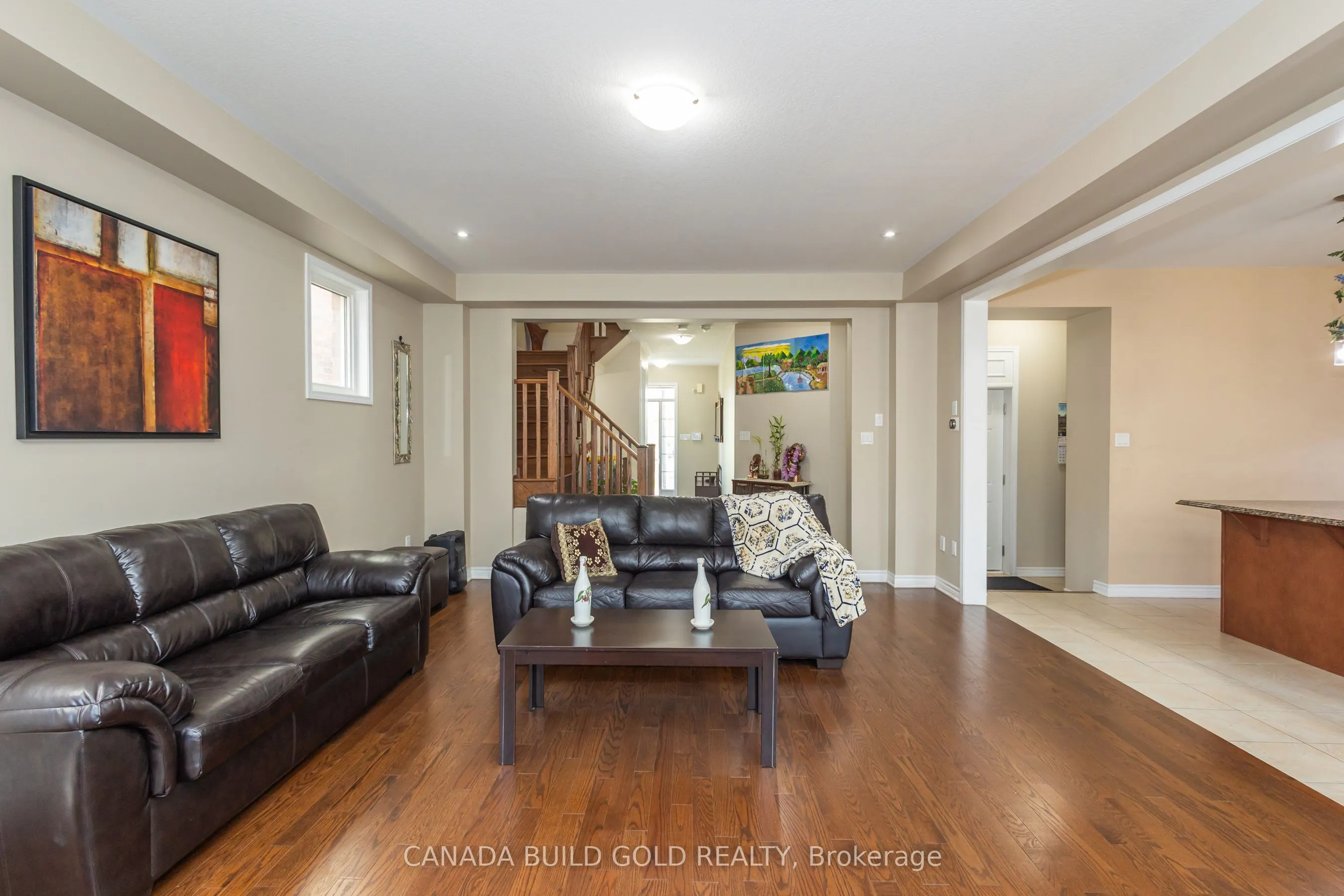 83 West Oak Trail