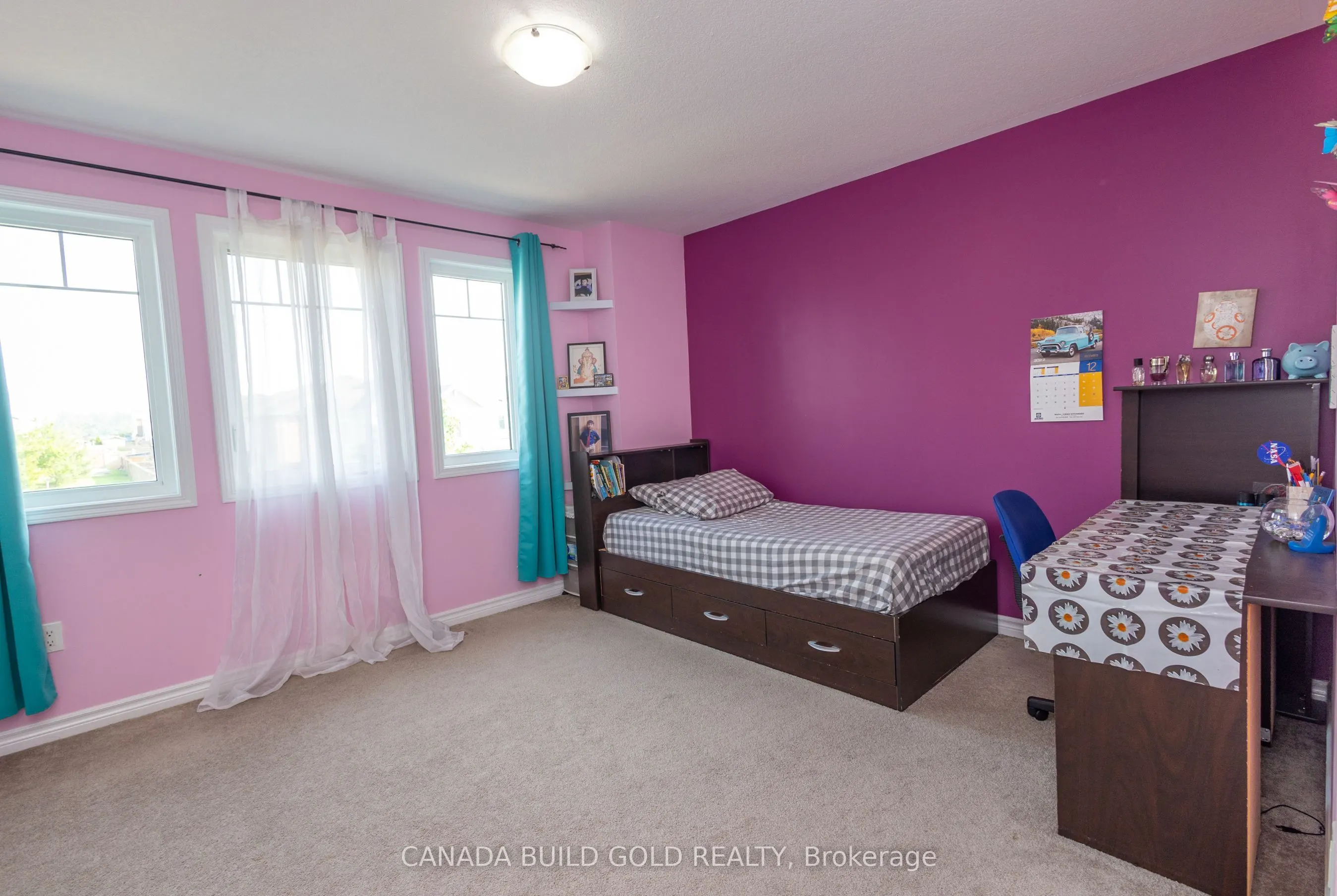 83 West Oak Trail