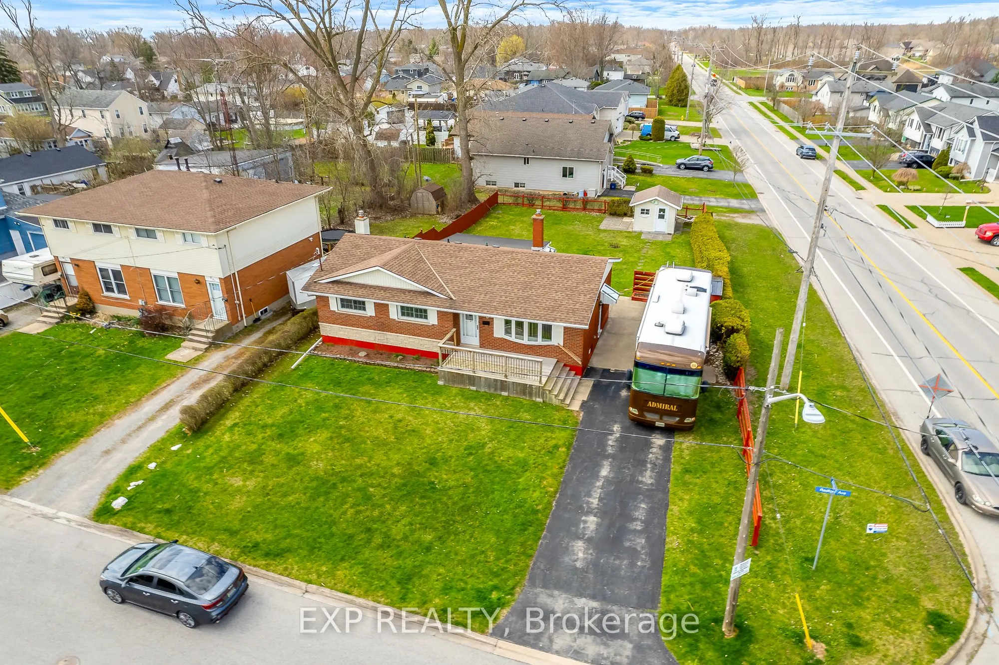 70 Radford Avenue