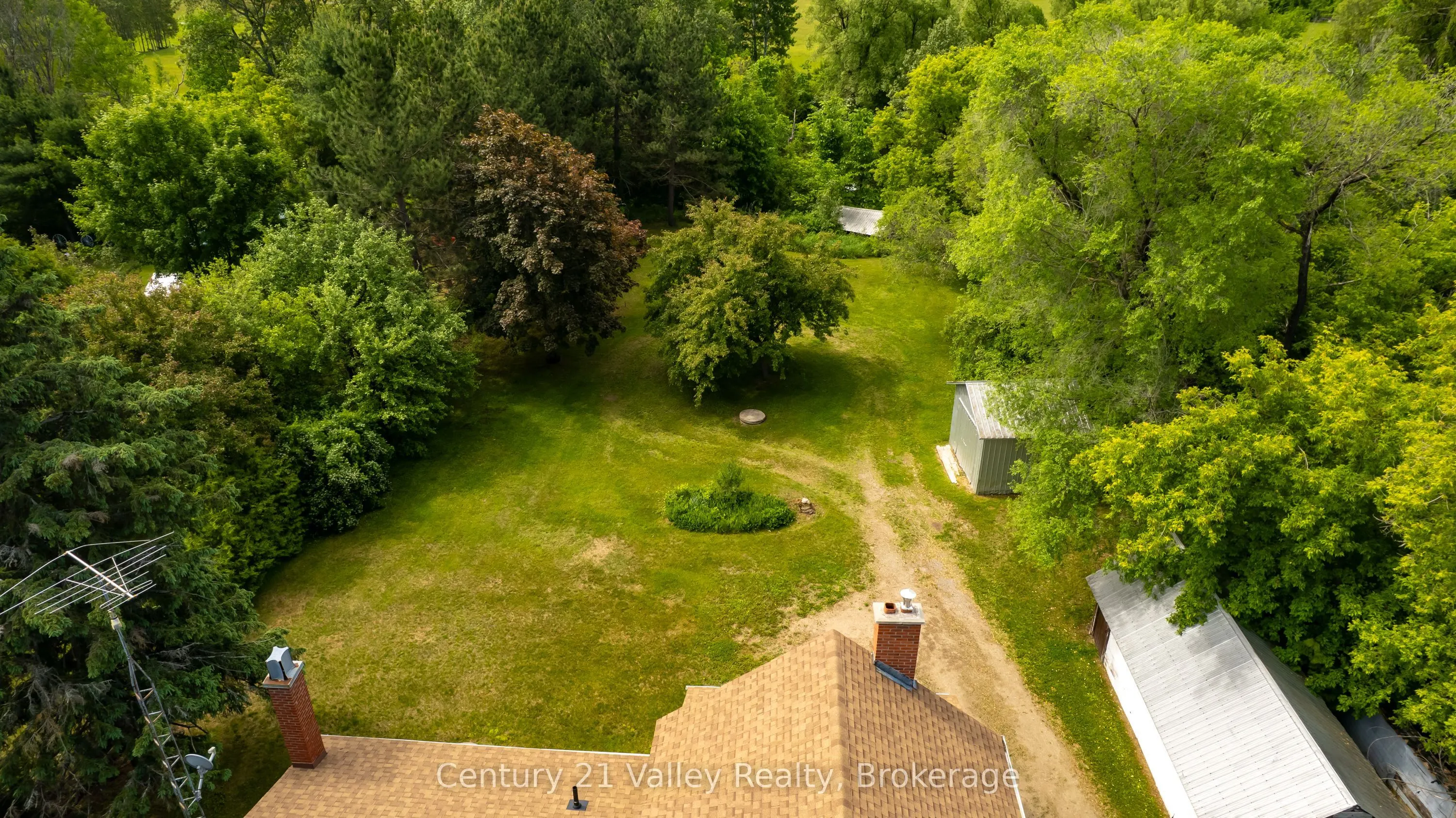 3879 Foymount Road