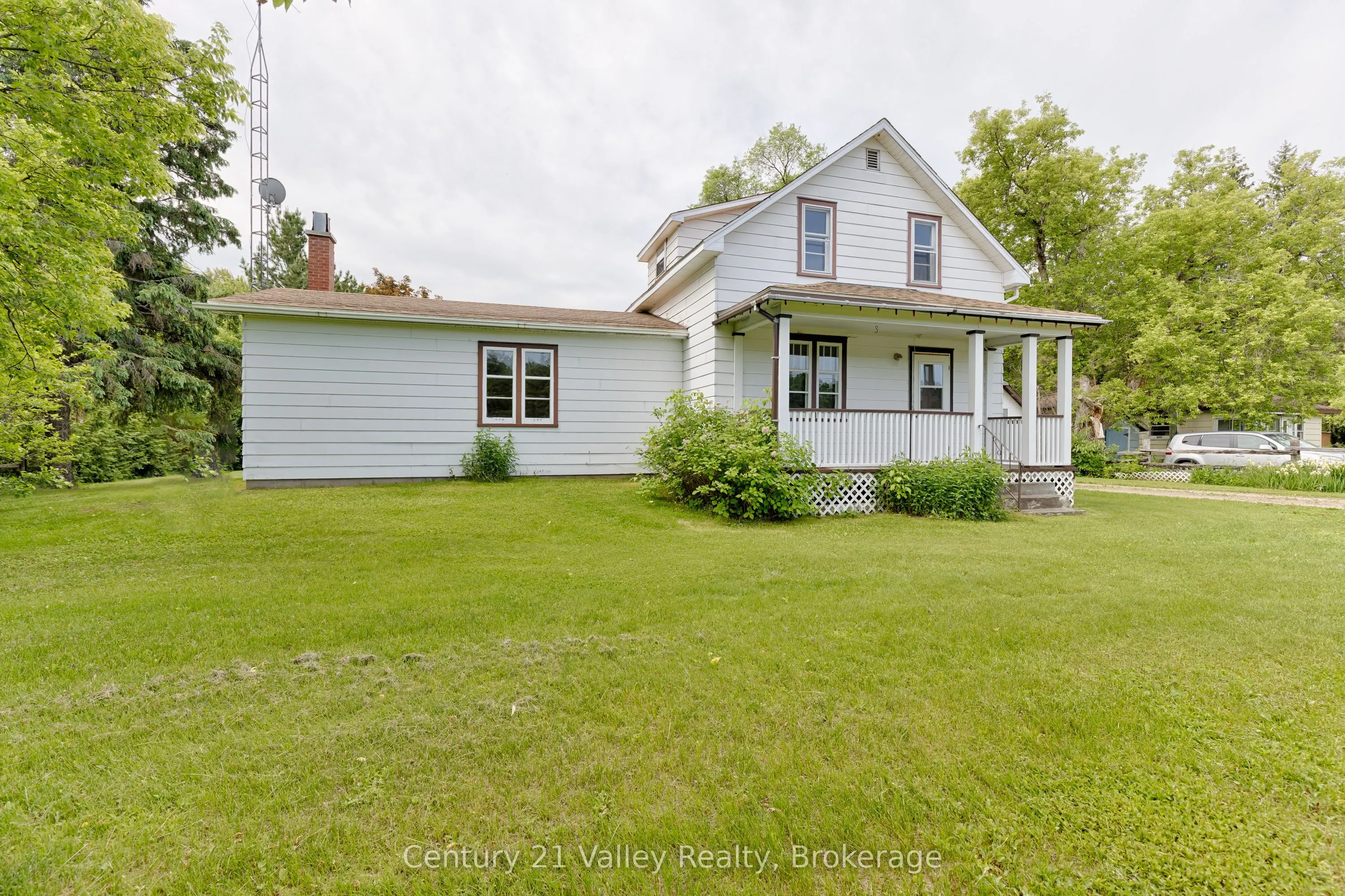 3879 Foymount Road