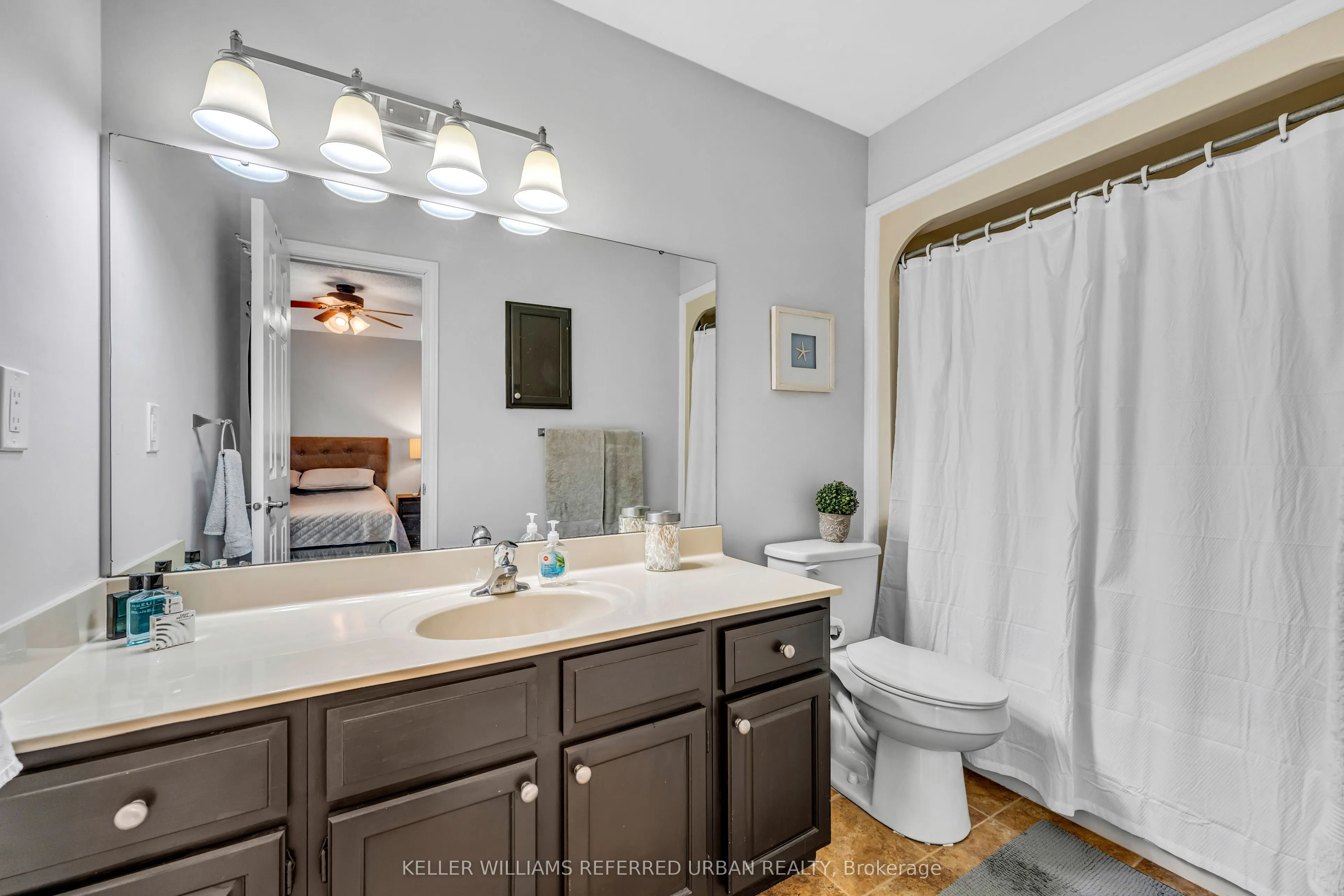 182 D'Arcy Street, #A203