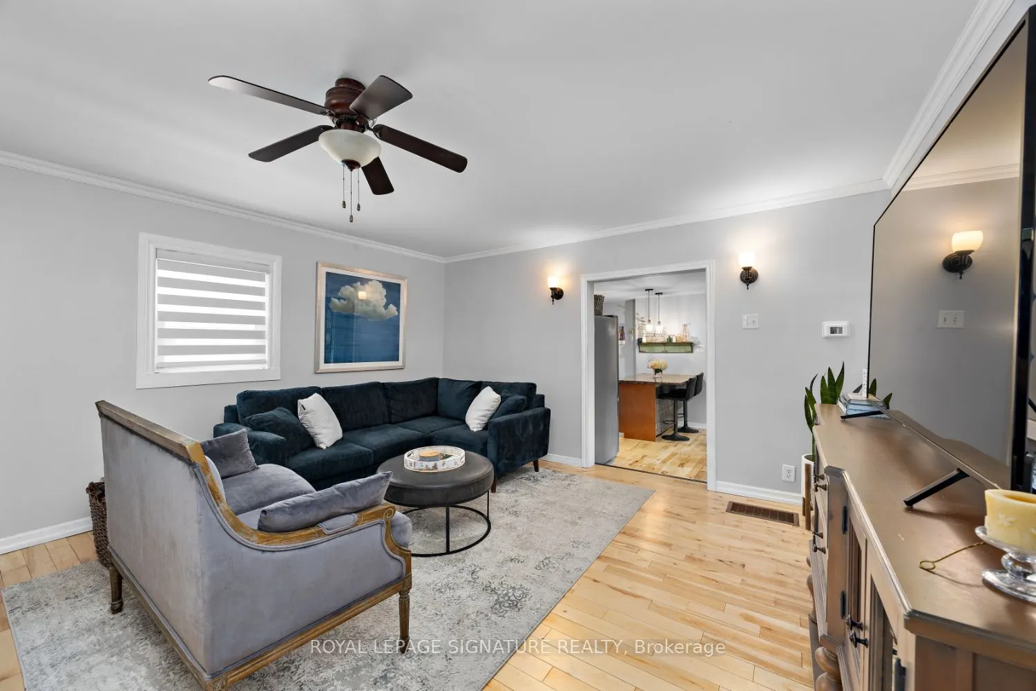 87 Hope Street S