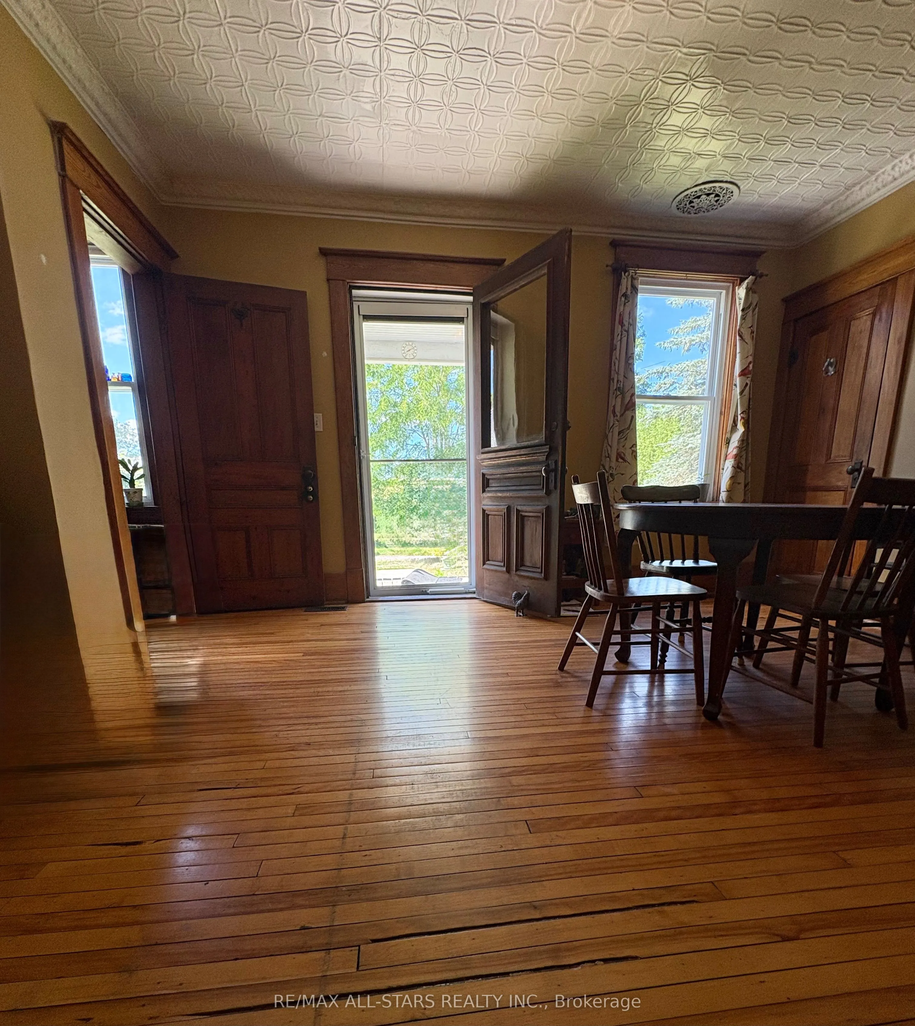 412 Cooper Road