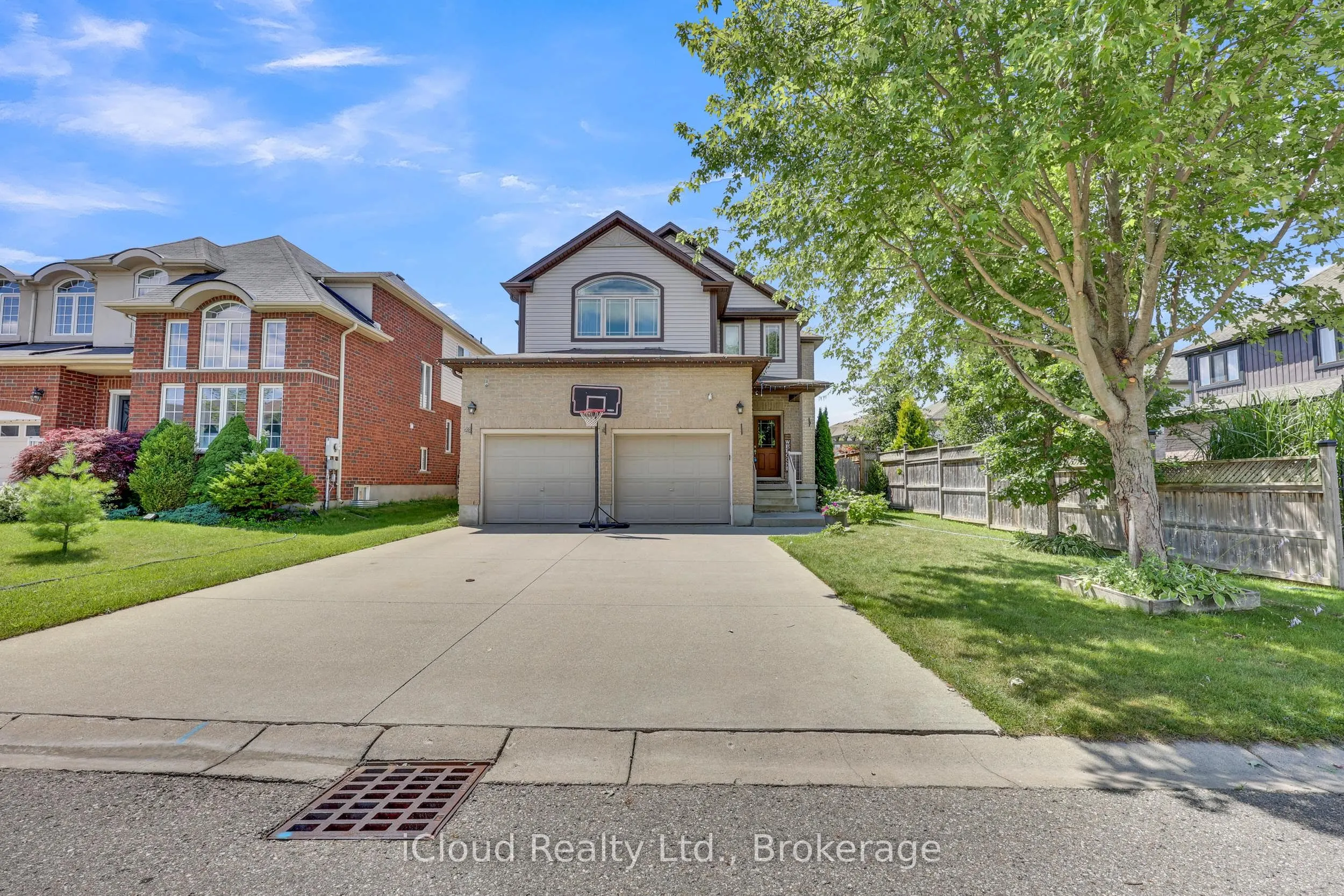803 SPITFIRE Street