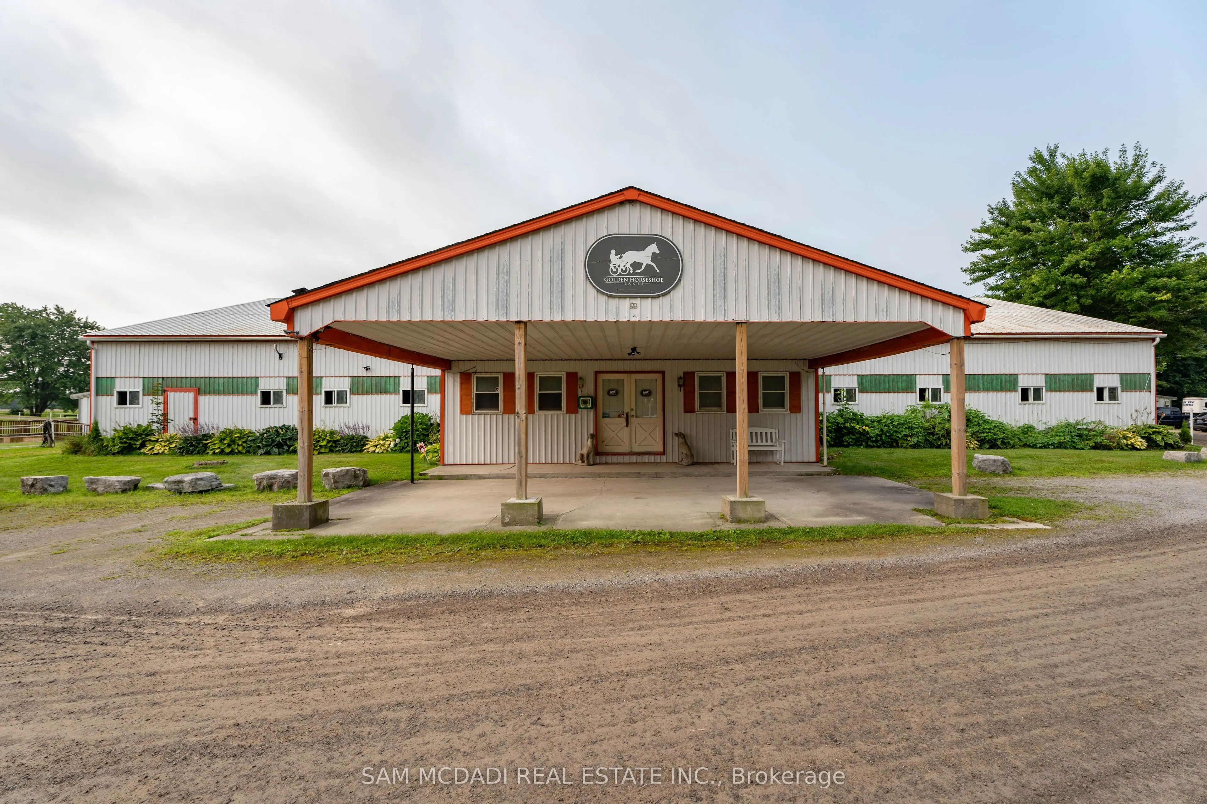 1046 Concession 6 Road W