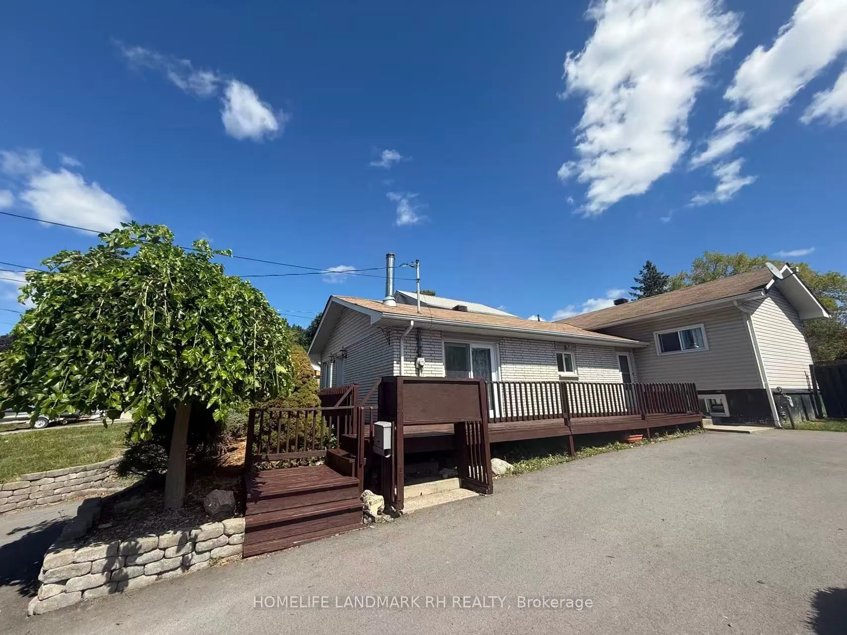 317 Sidney Street