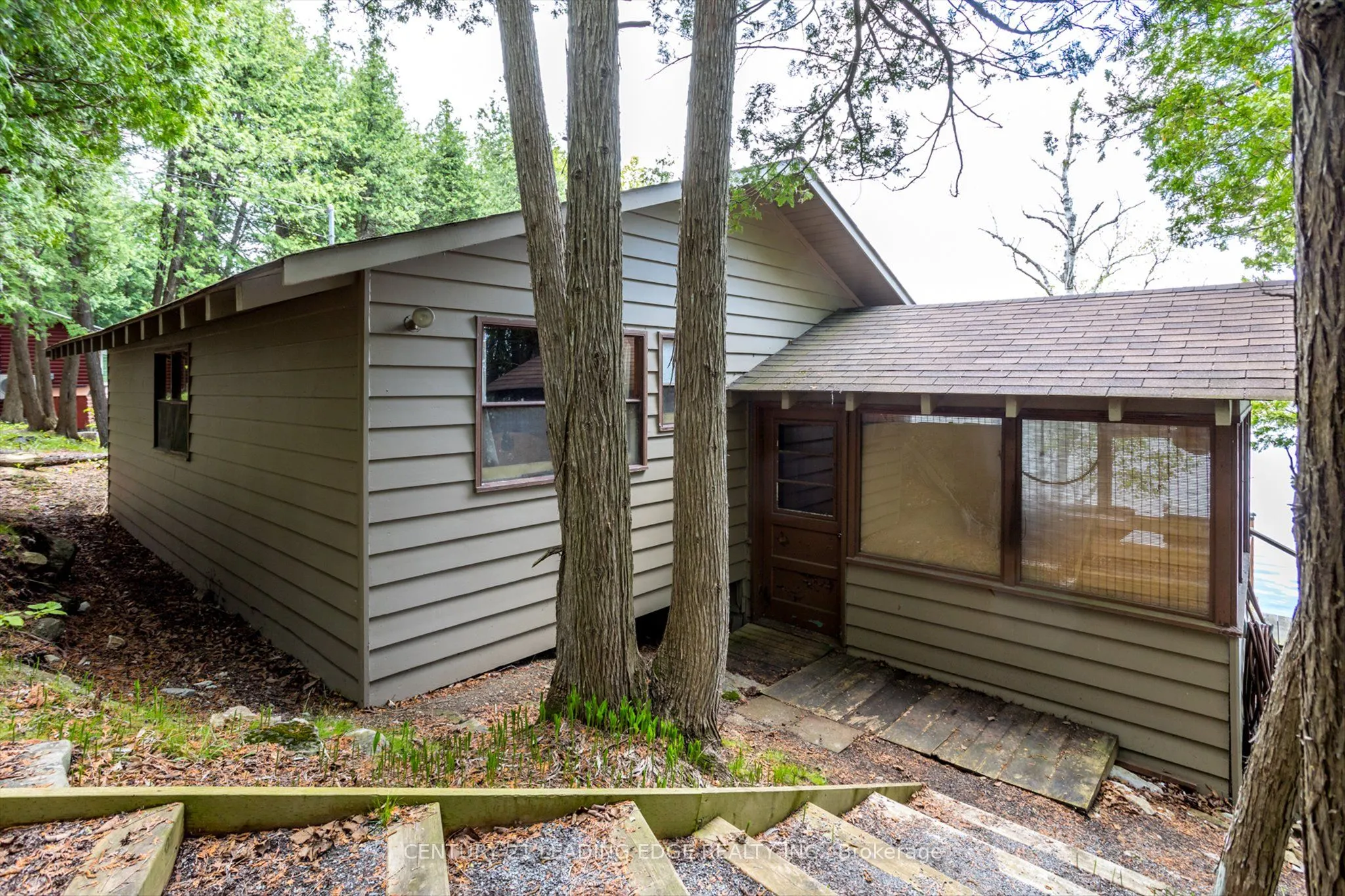 1956 WHITE LAKE Road E