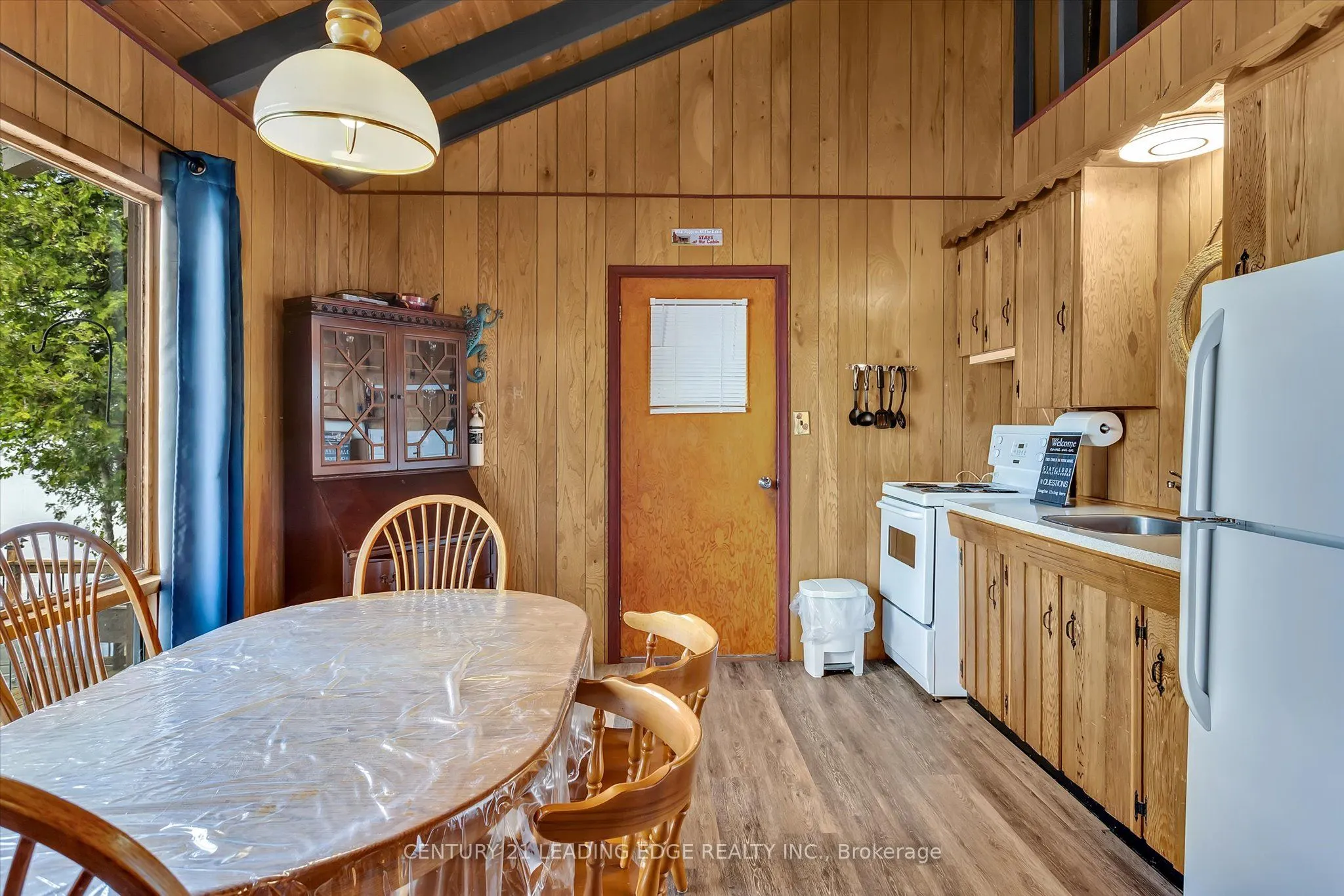 1956 WHITE LAKE Road E