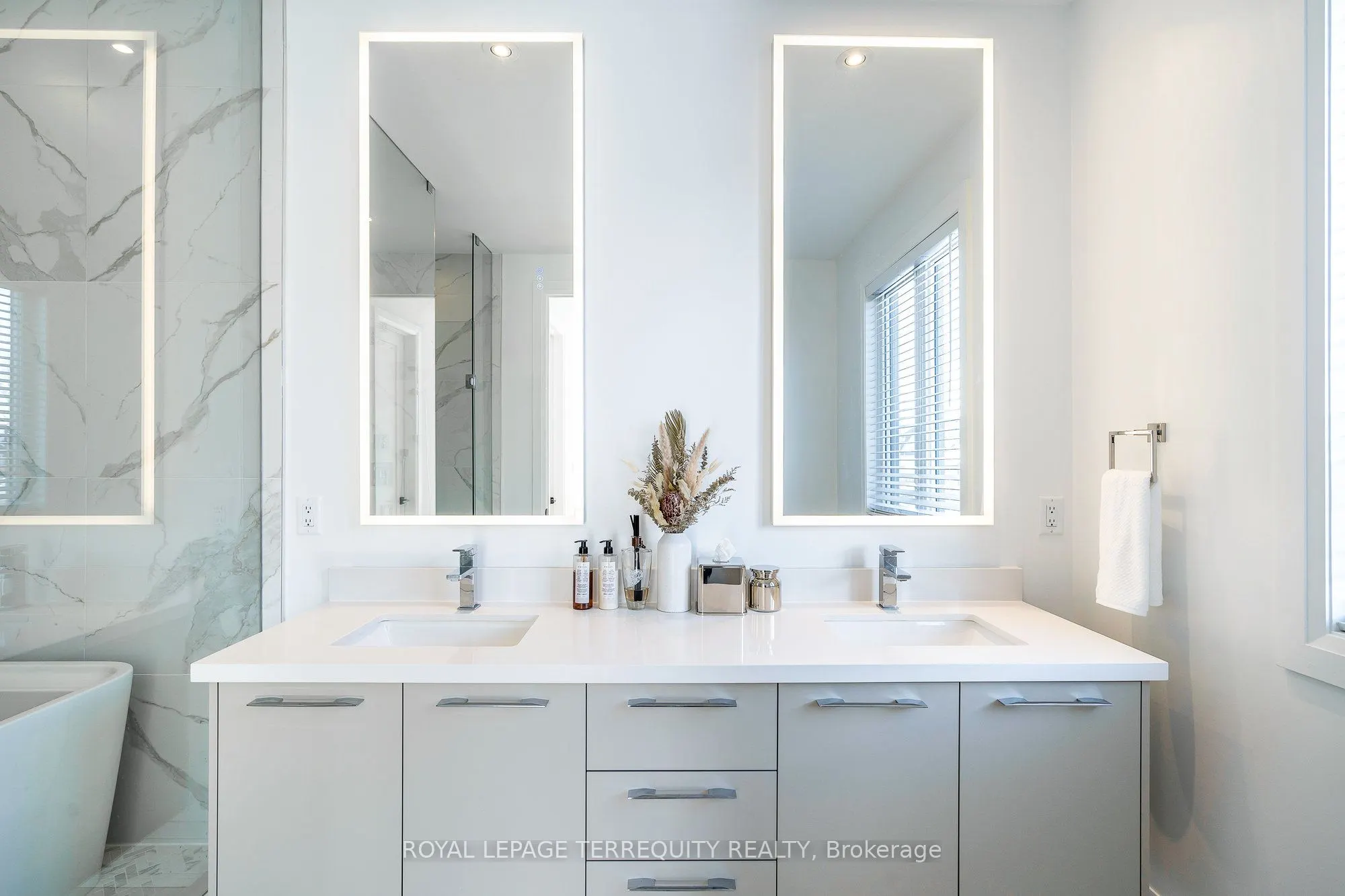 109 Stillwater Crescent, #S/T