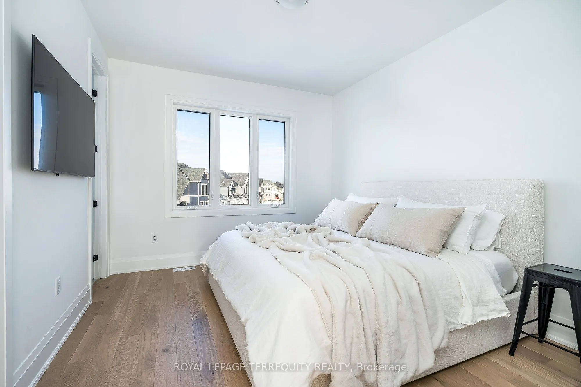 109 Stillwater Crescent, #S/T