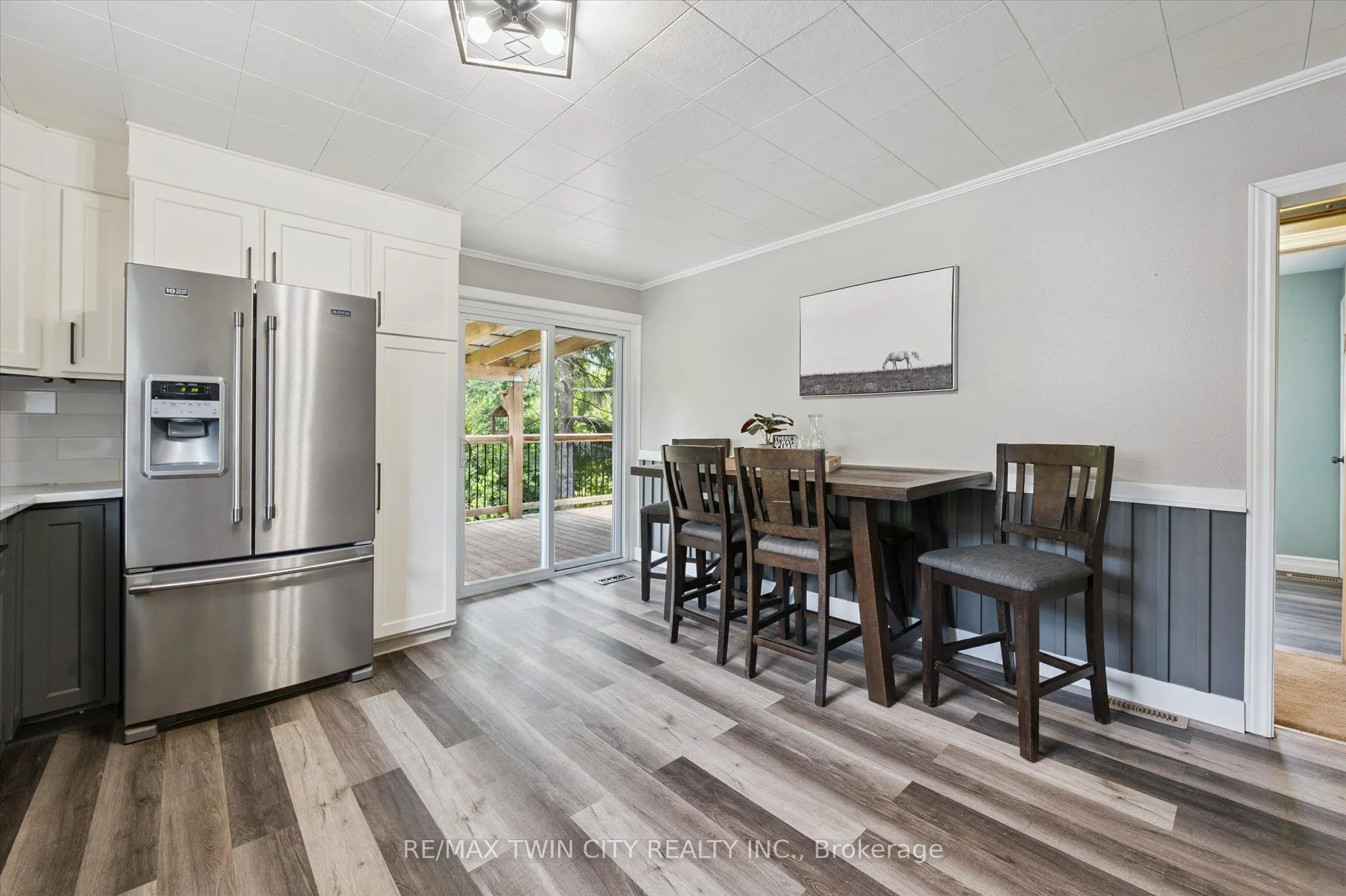 585033 County 9 Road