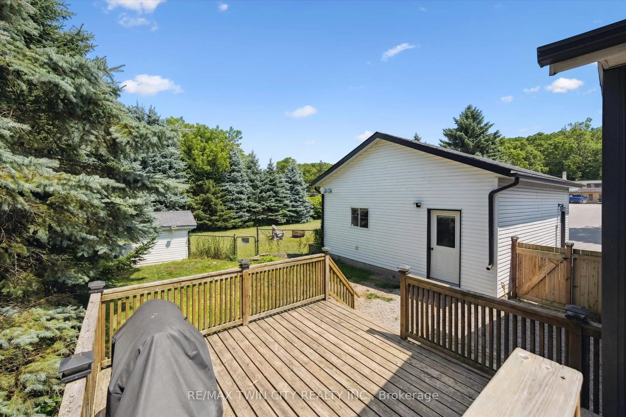 585033 County 9 Road