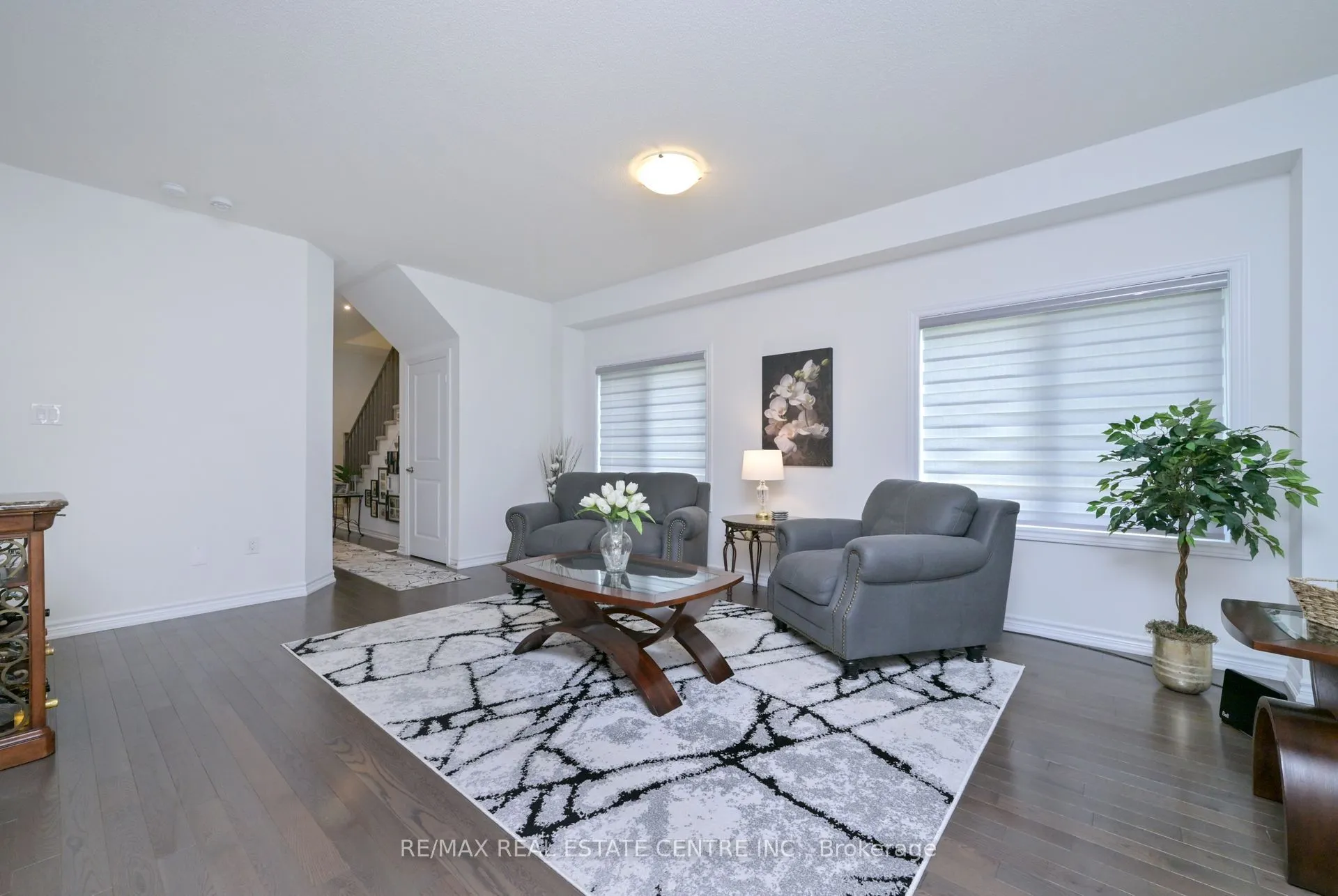166 Seeley Avenue
