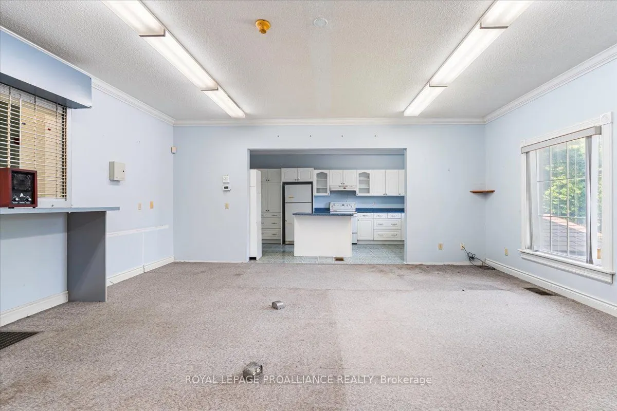 320 Colborne Street