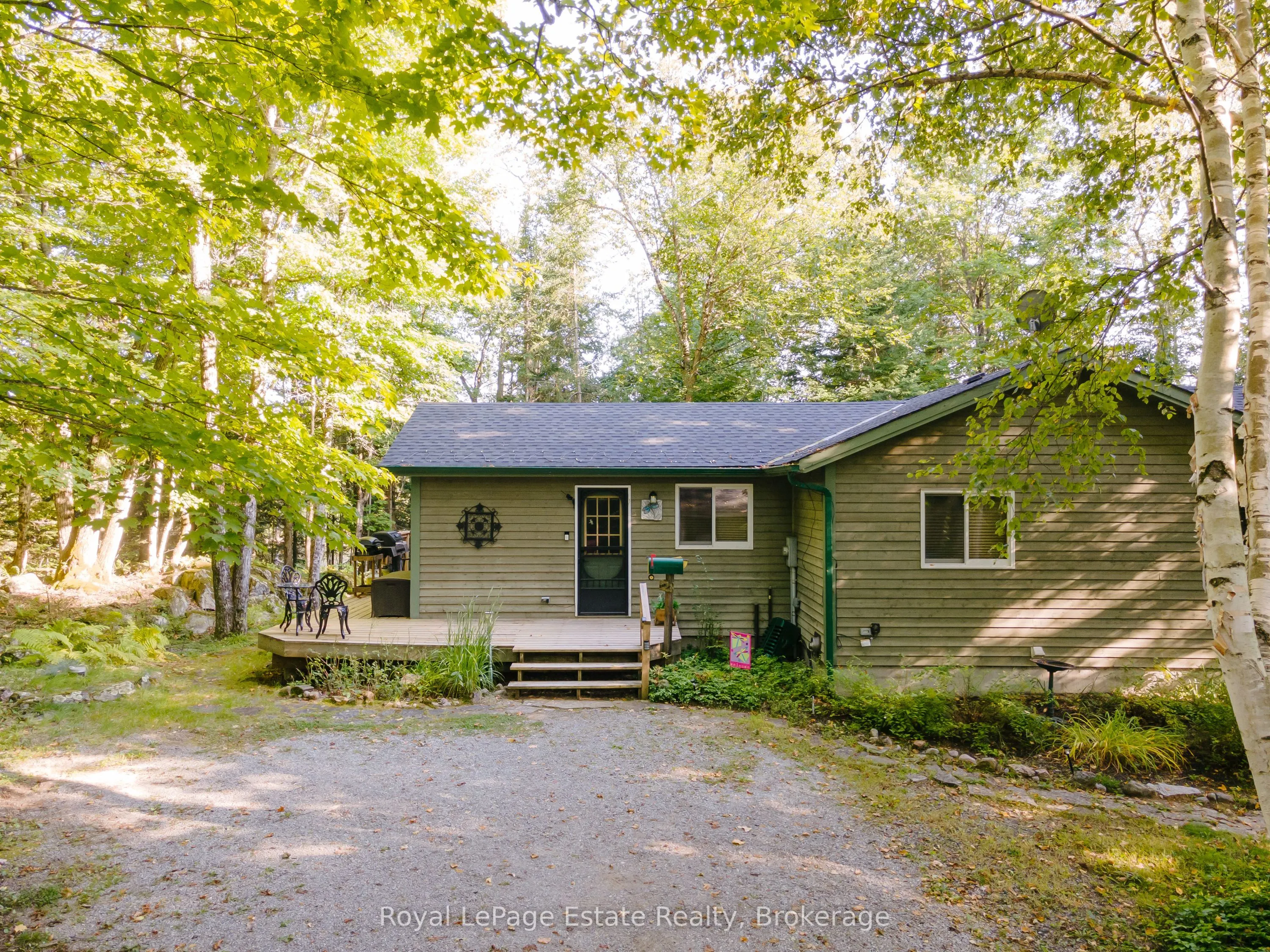 1157 Between Lakes Trail