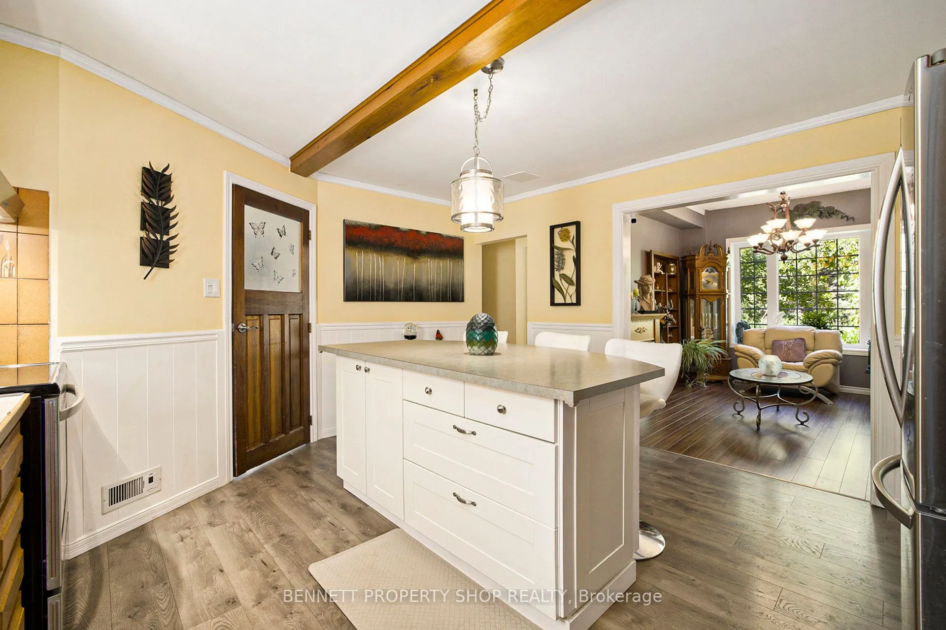 3834 Woodkilton Road
