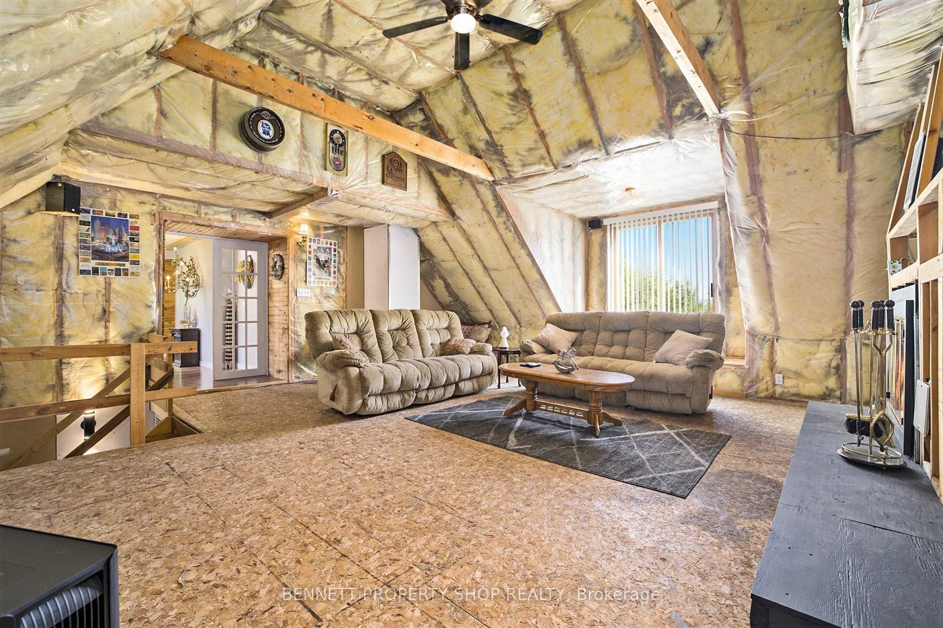 3834 Woodkilton Road