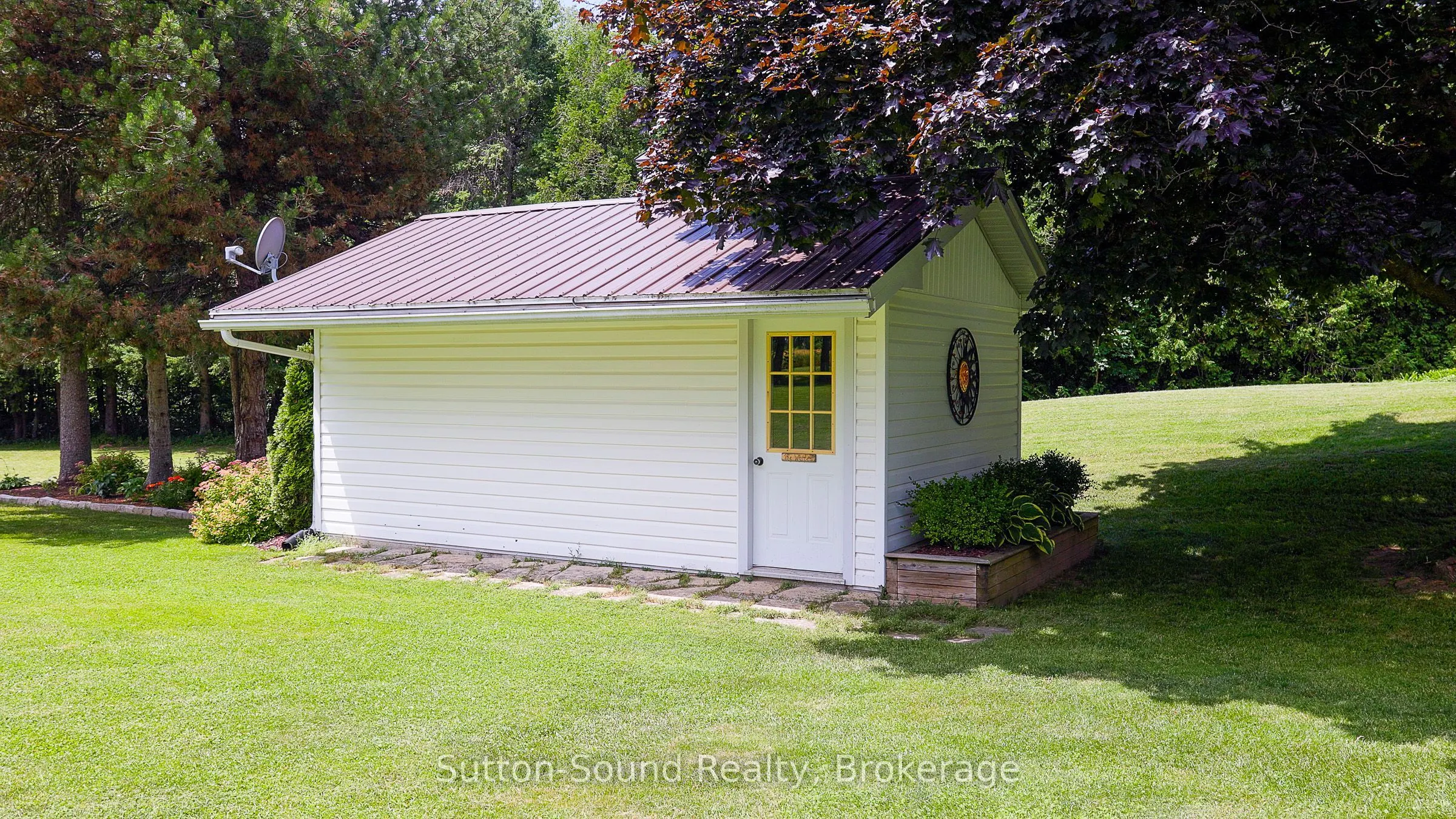 718462 Highway 6 Highway