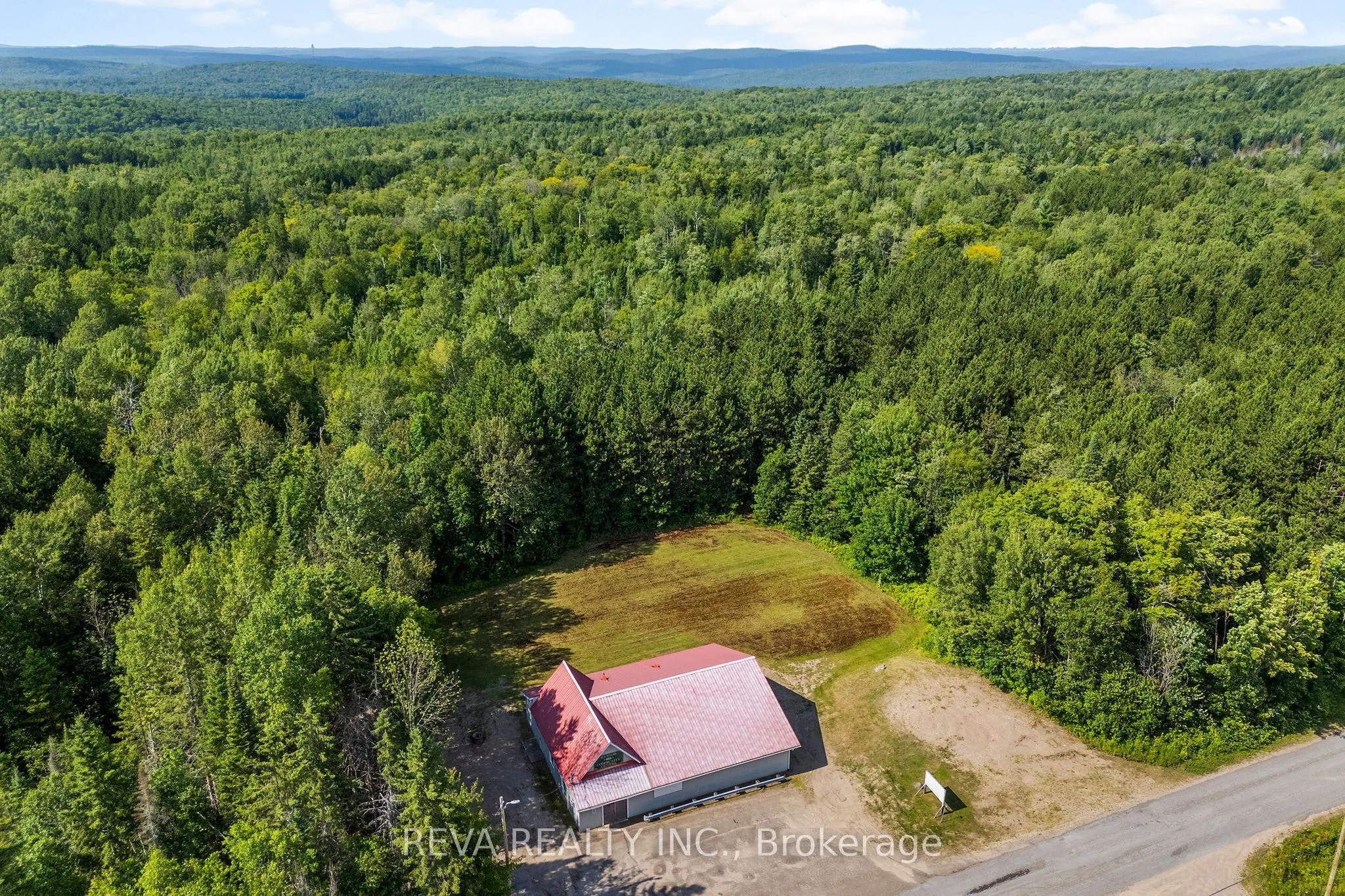 786 Centreview Road