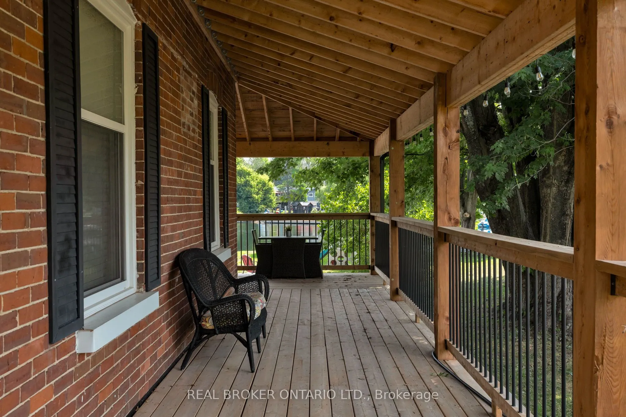 1002 Cowbell Lane