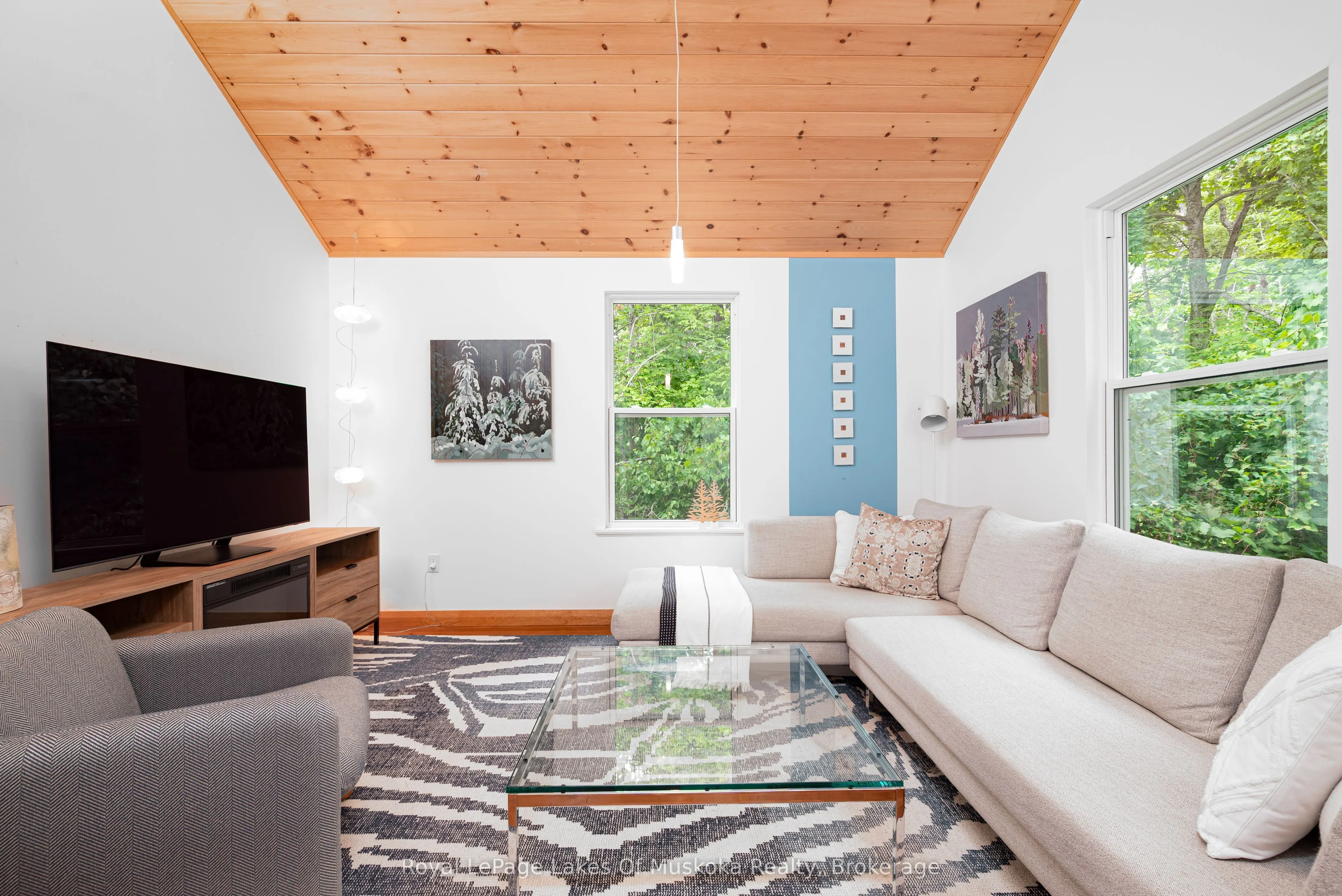 30 Forest Road
