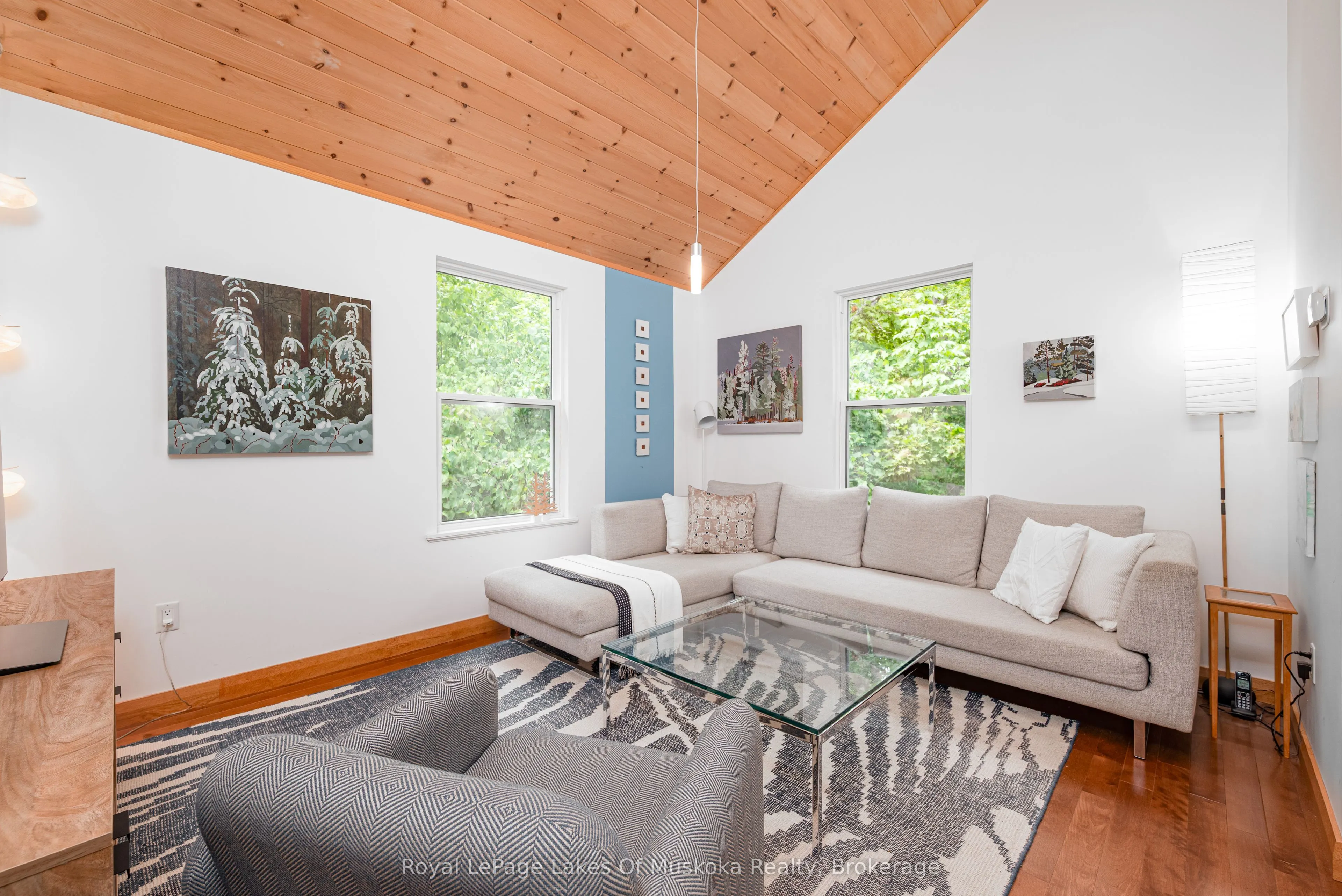 30 Forest Road