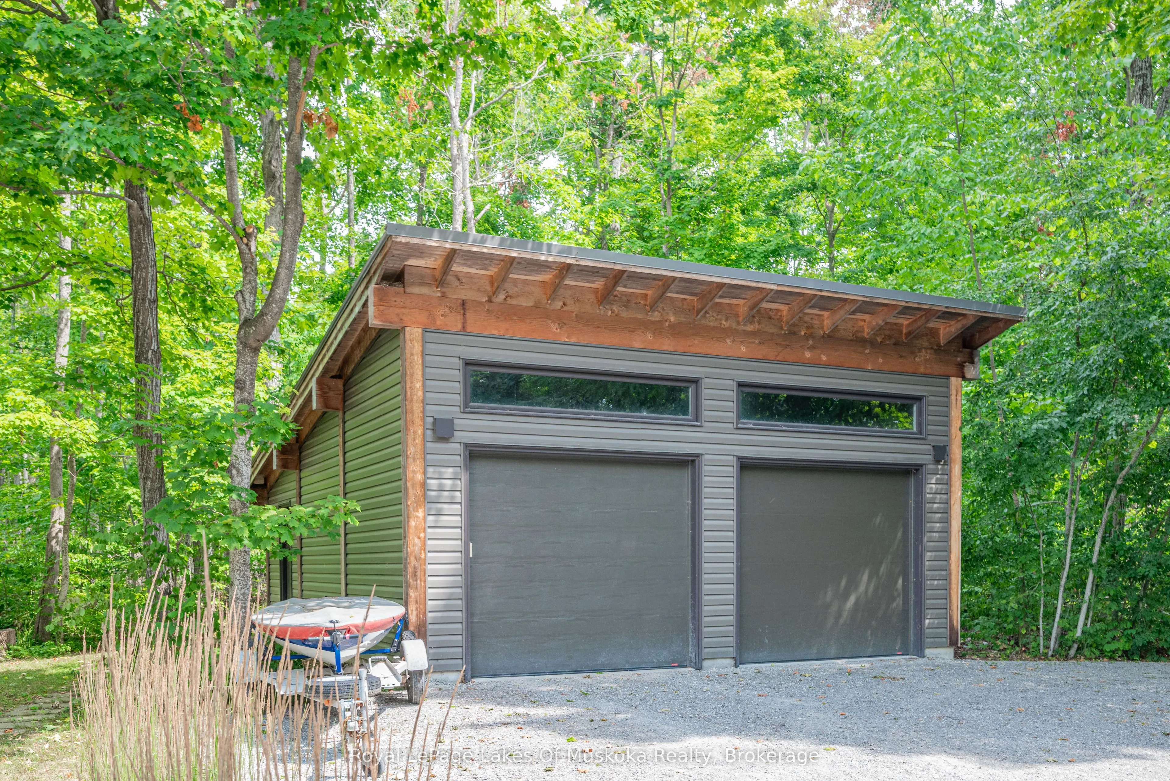 30 Forest Road