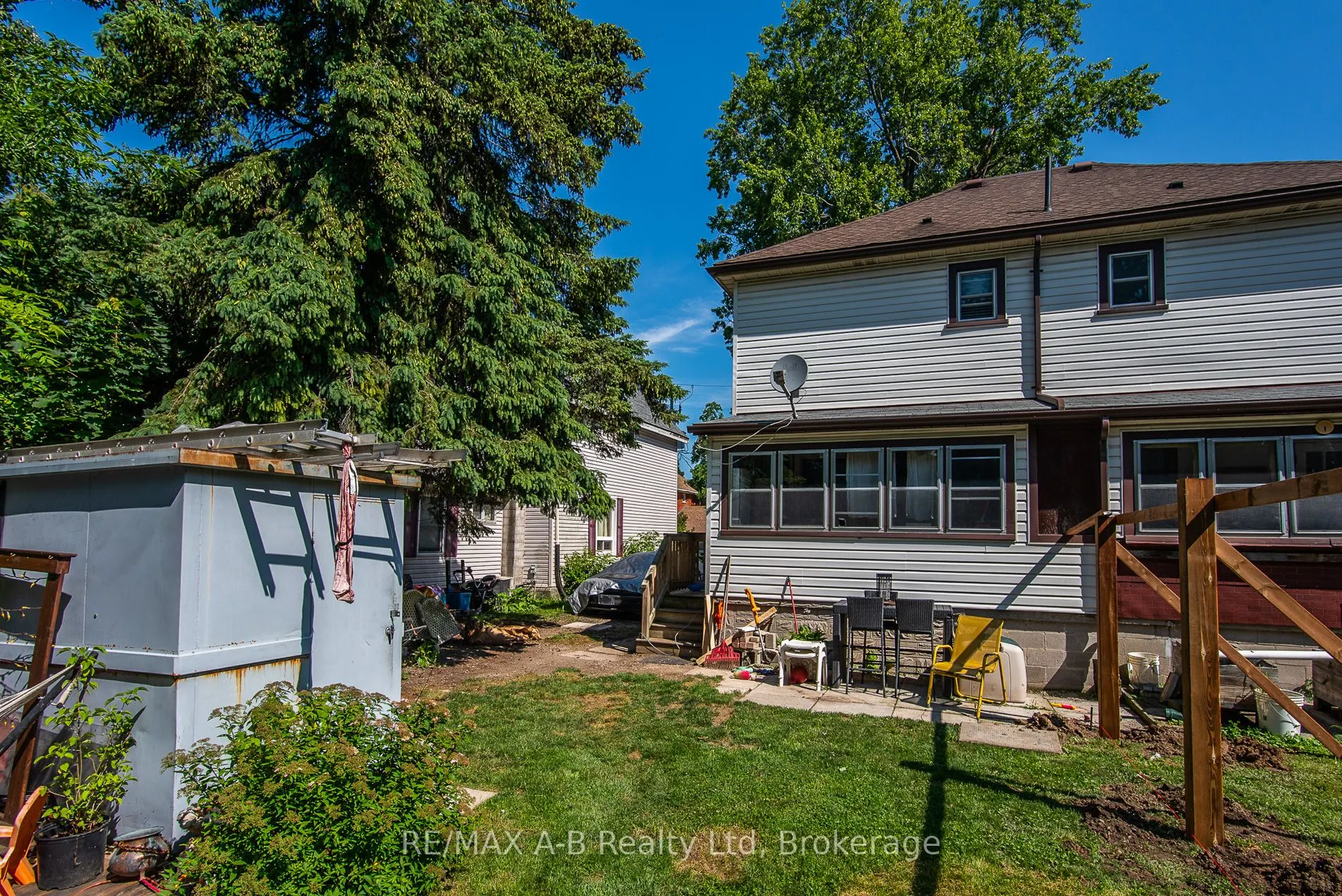 83 East Gore Street