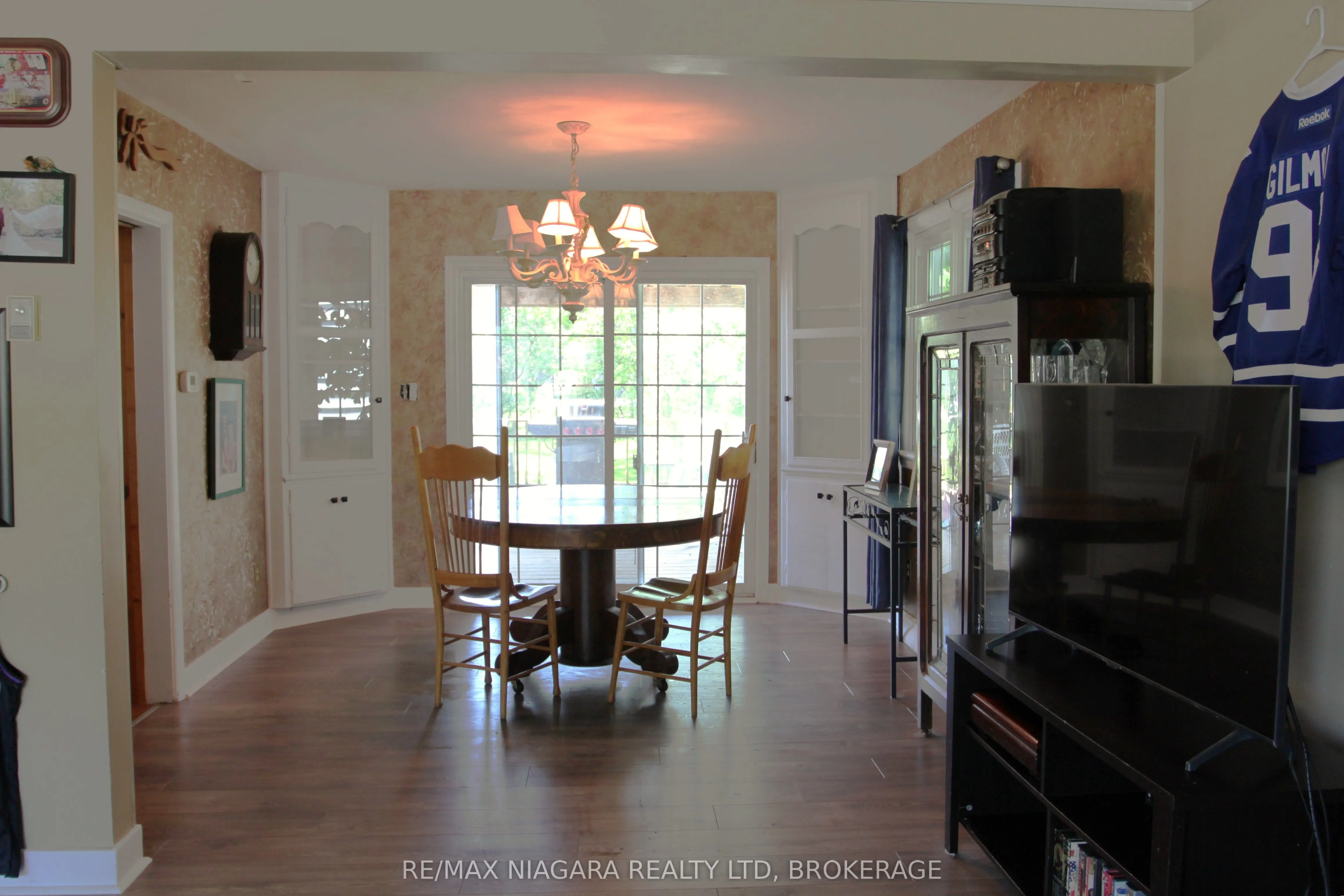 21 Highland Avenue