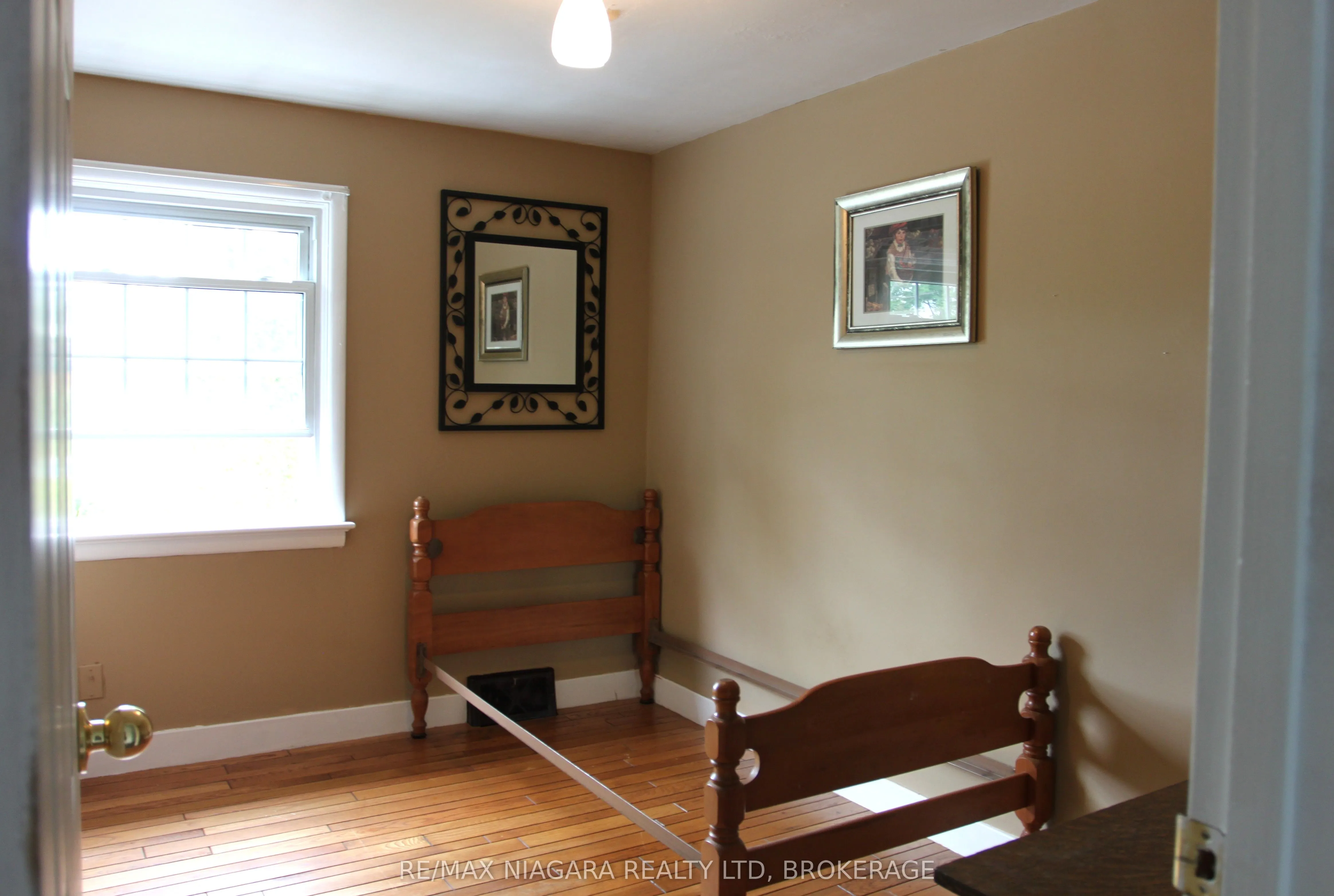 21 Highland Avenue