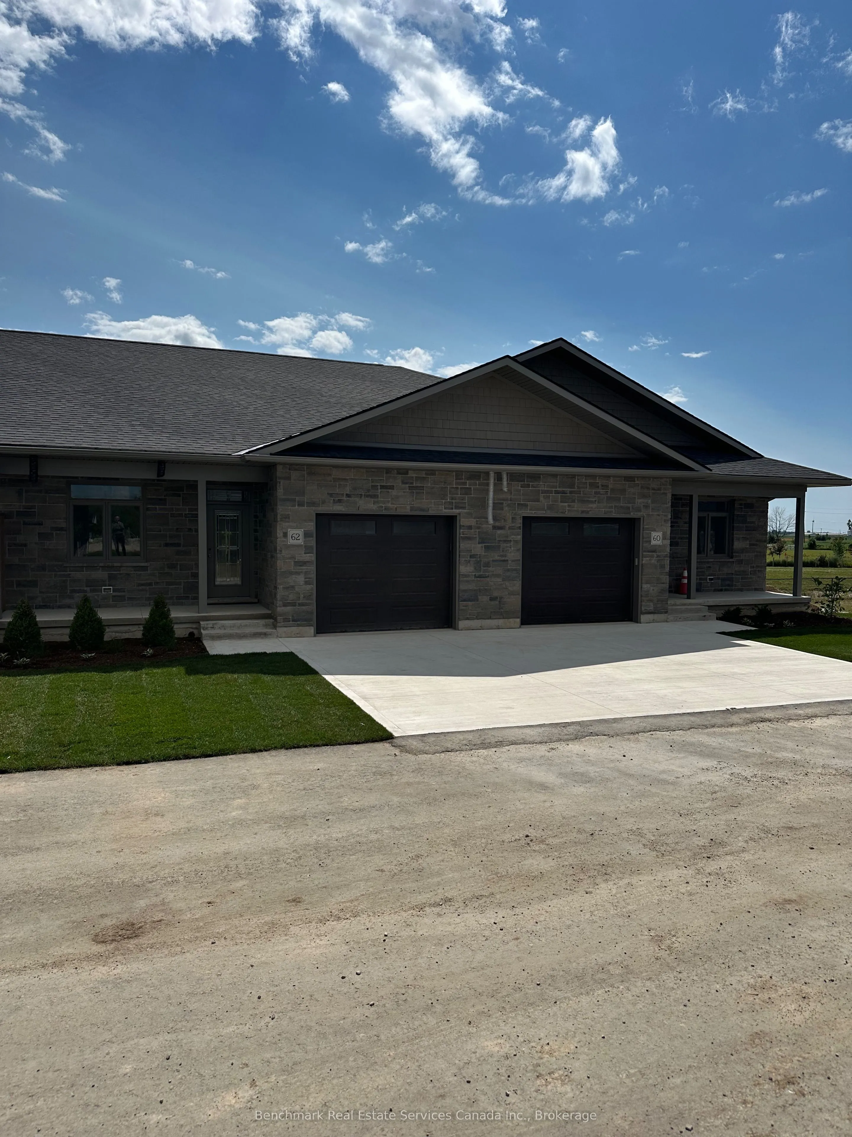 62 Cavalier Crescent #62