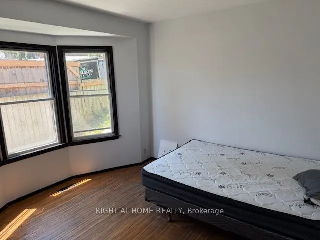 7 Clinton Street
