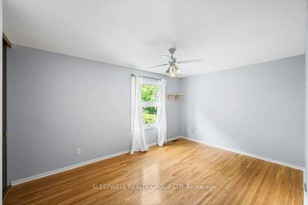 43 Parkglen Drive