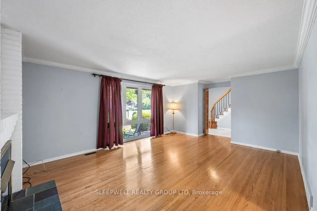 43 Parkglen Drive